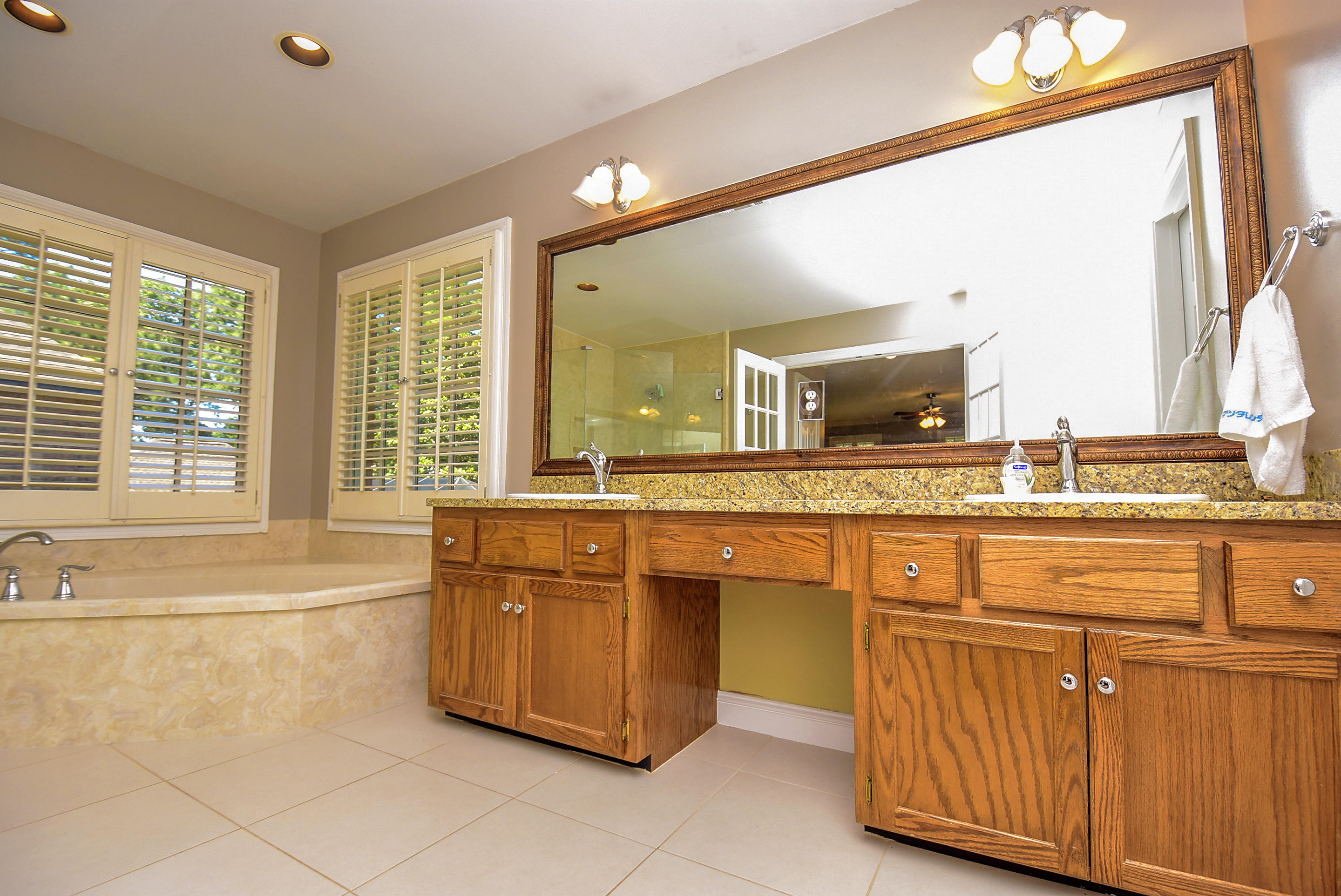 WINDWARD PH 4 - Residential