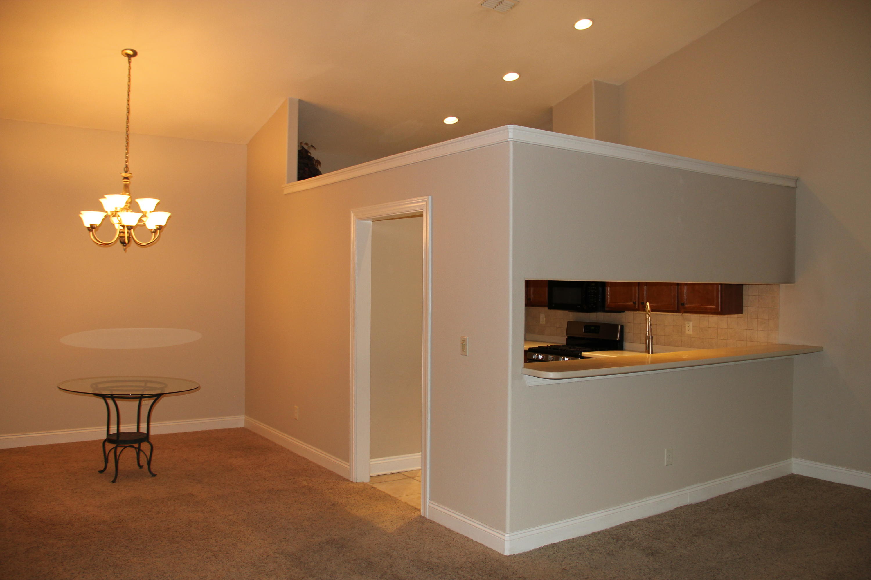 DIAMOND LAKES - Residential