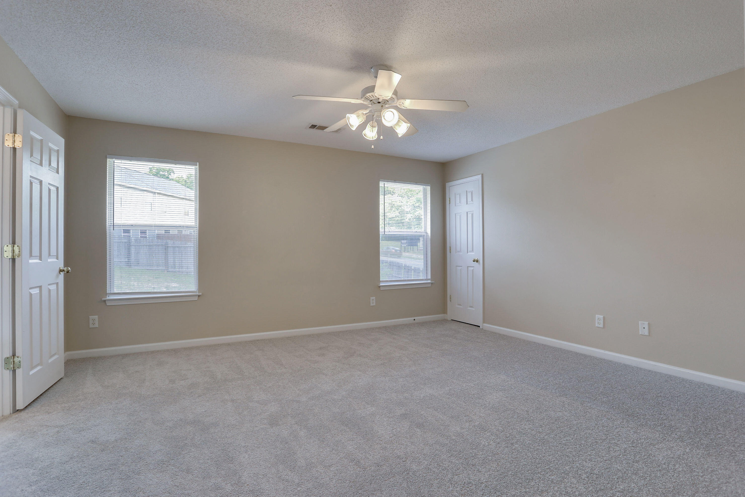 STILLWELL ESTATES - Residential Lease