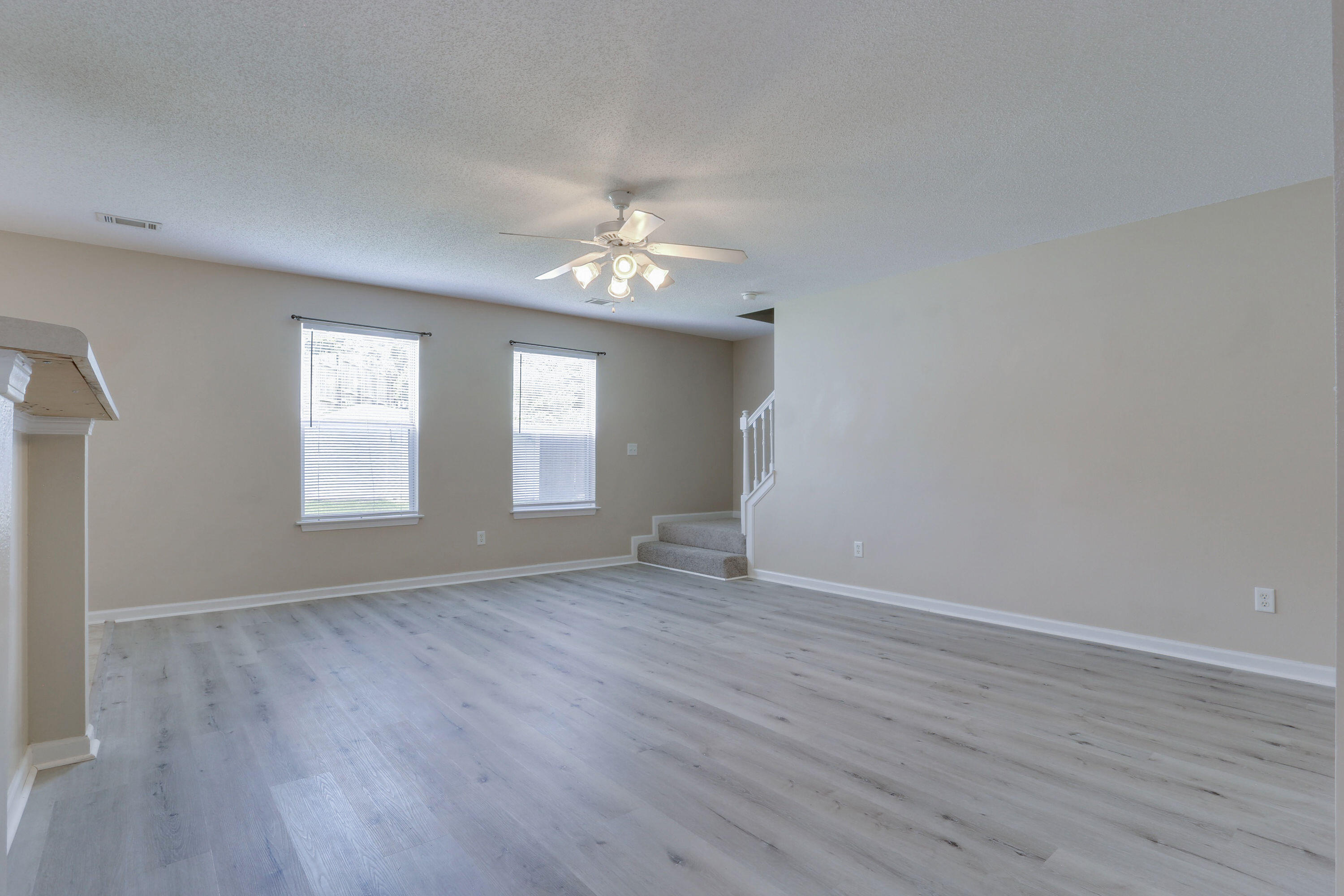 STILLWELL ESTATES - Residential Lease