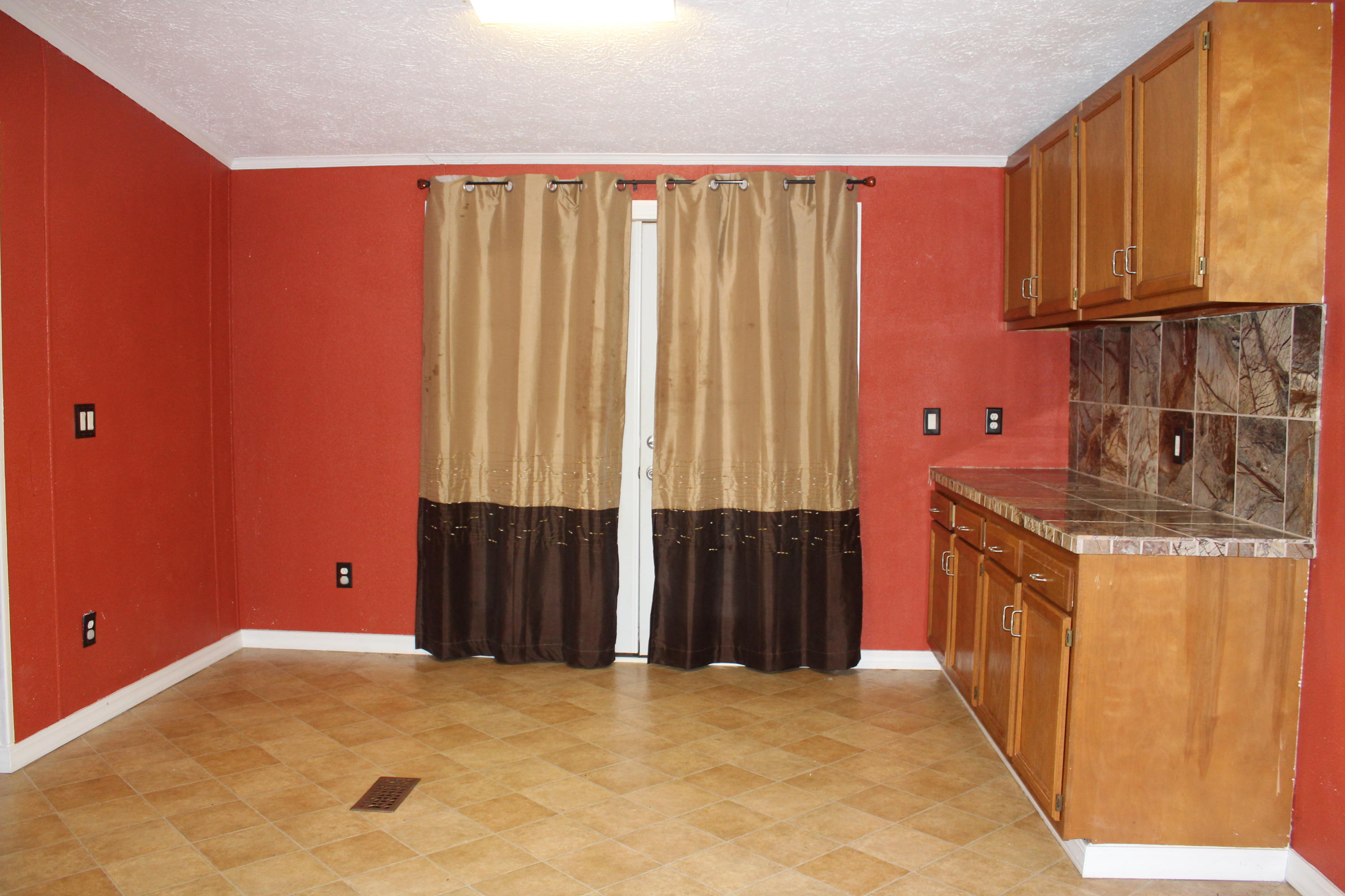 OAKWOOD HILLS UNIT V - Residential