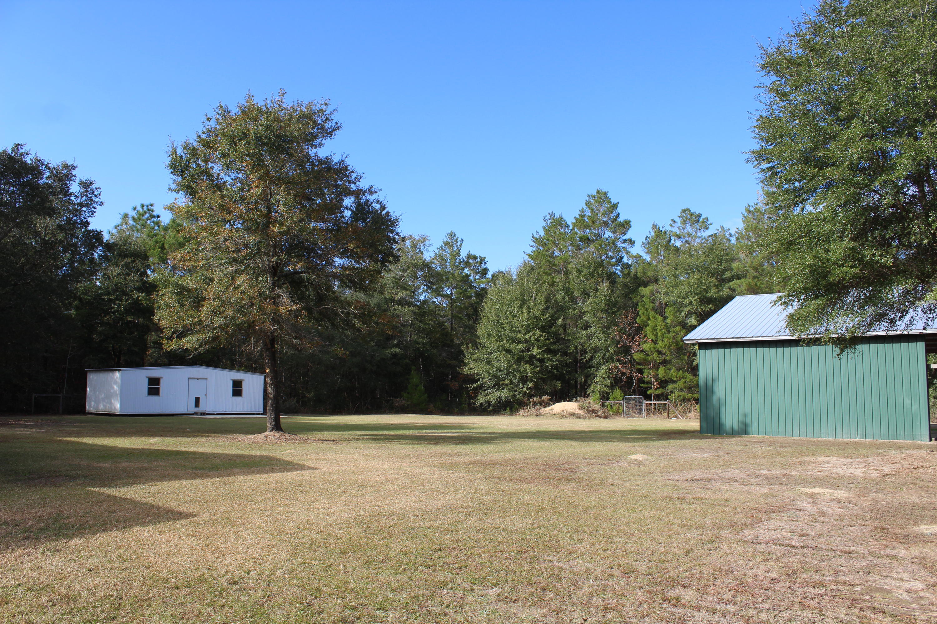 OAKWOOD HILLS UNIT V - Residential