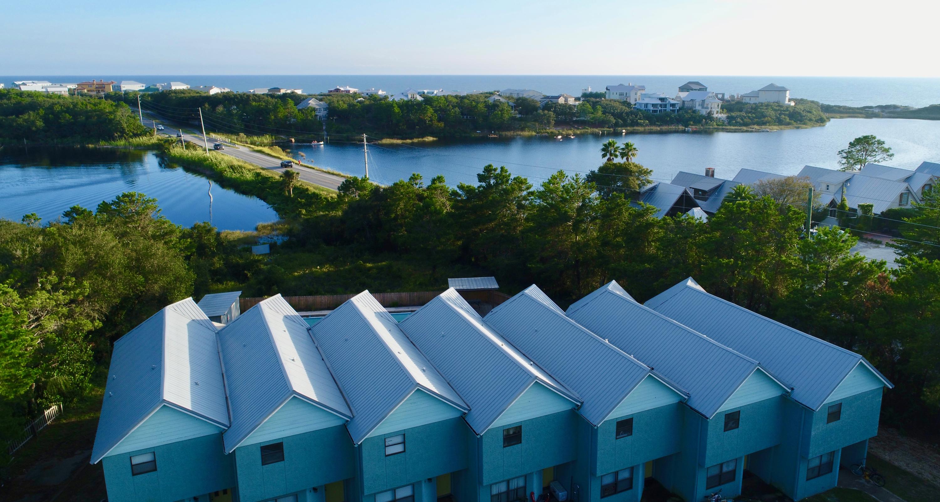 SUNSET VILLAS T/H - Residential