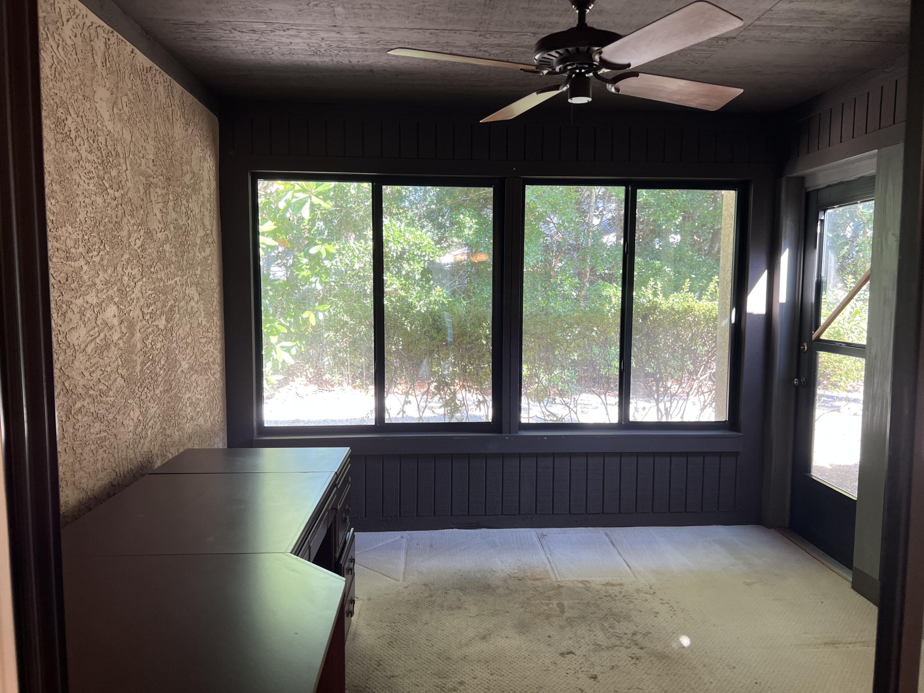 ROYAL OAK VILLAS BLUEWATER BAY - Residential