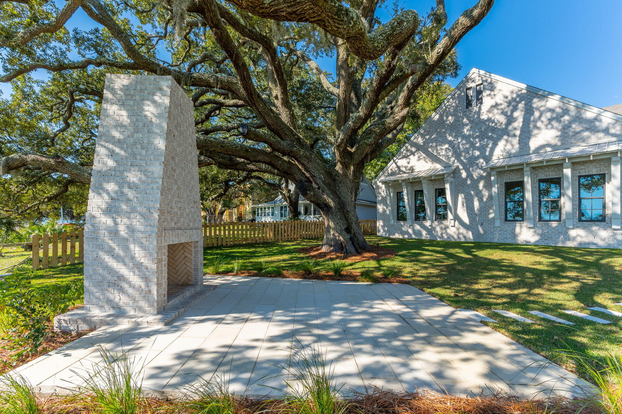 NONESUCH WAY - Residential