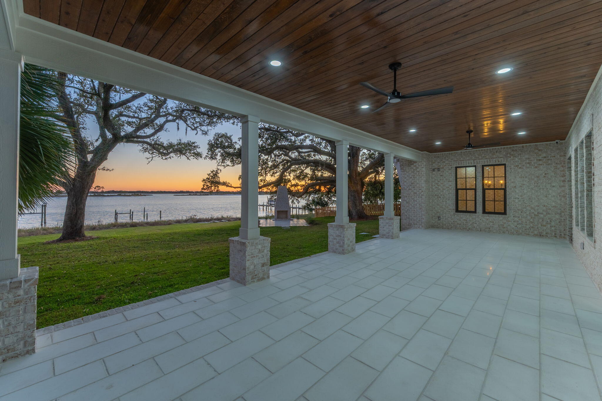 NONESUCH WAY - Residential