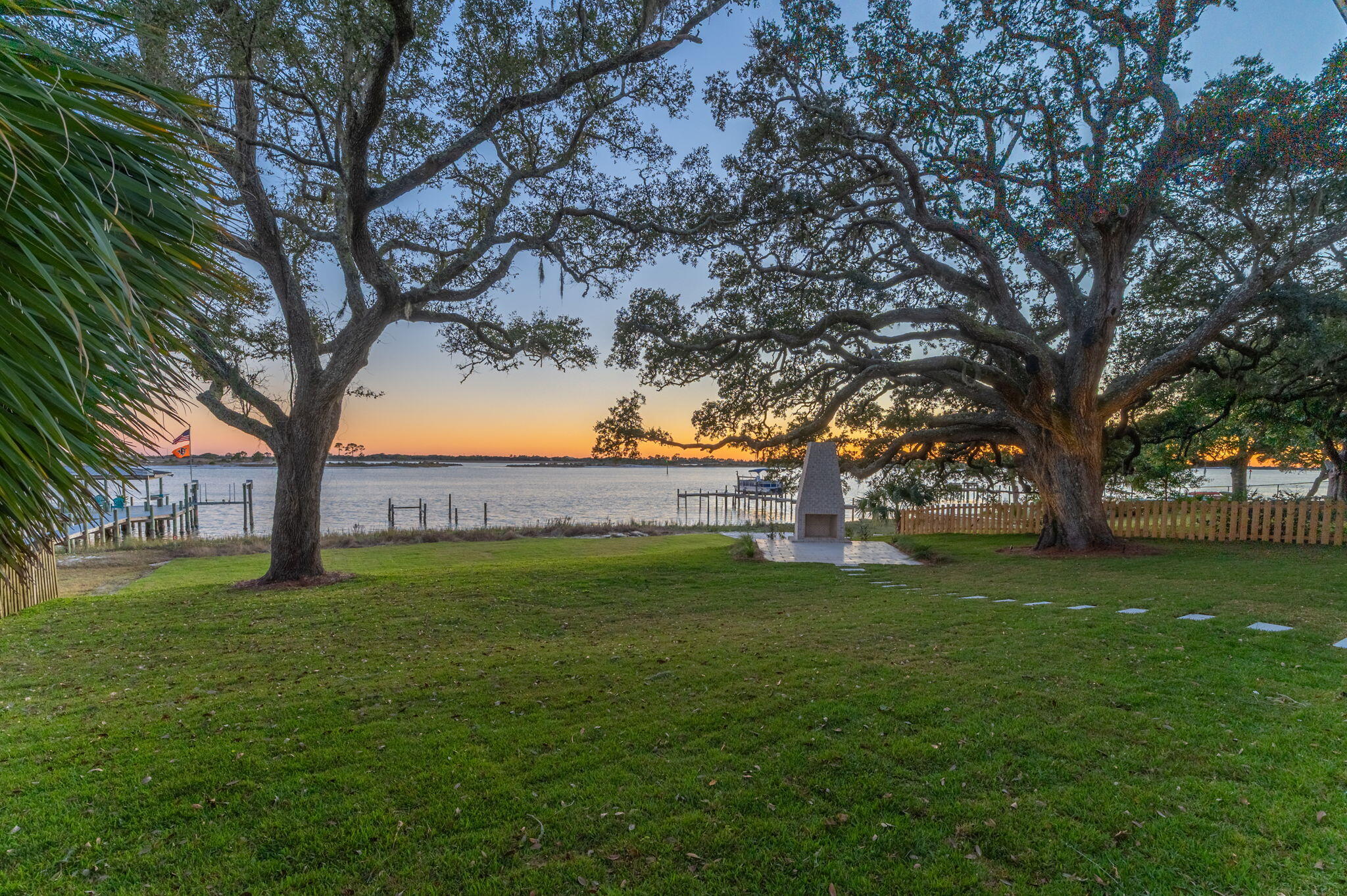 NONESUCH WAY - Residential