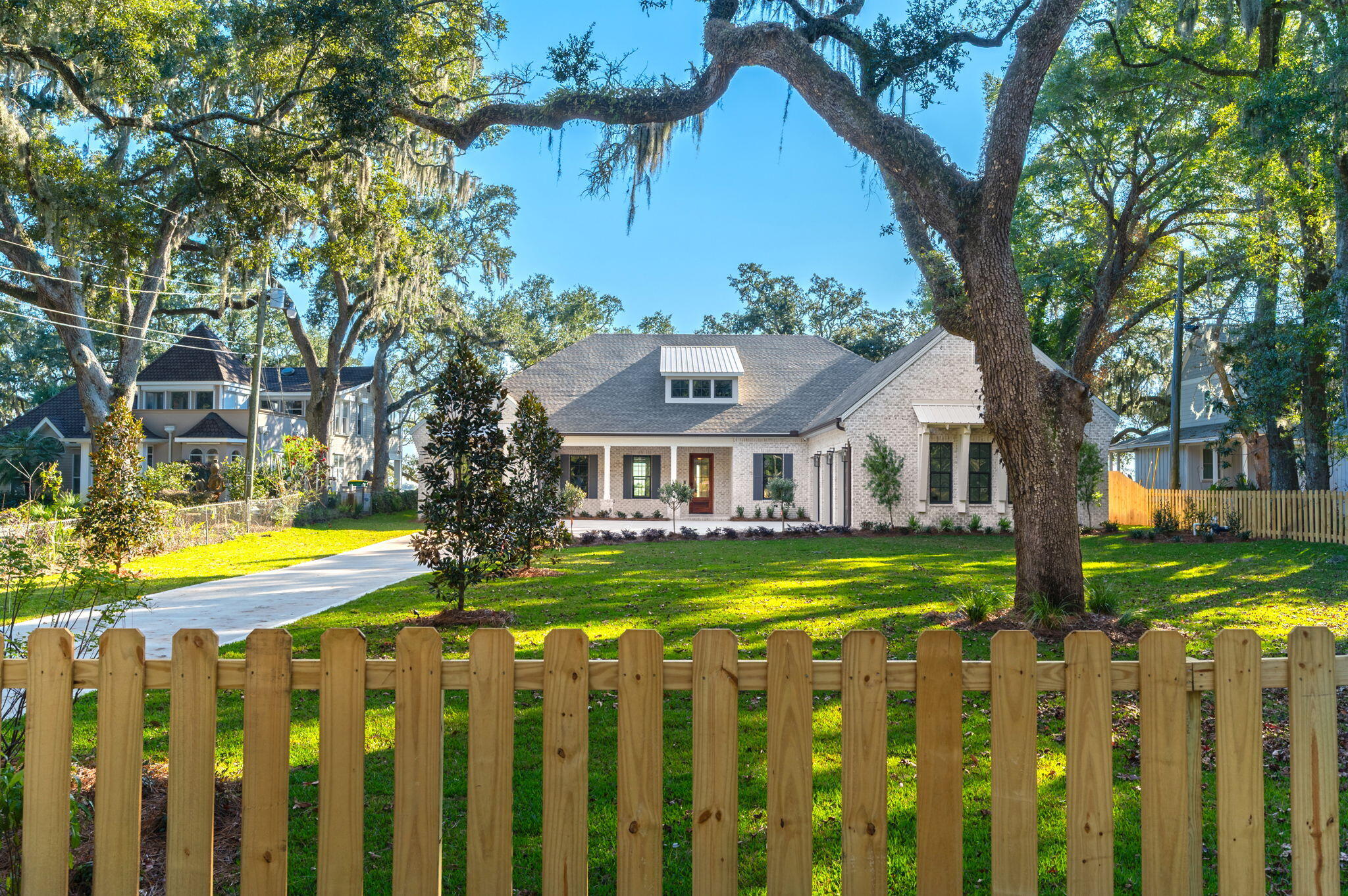 NONESUCH WAY - Residential