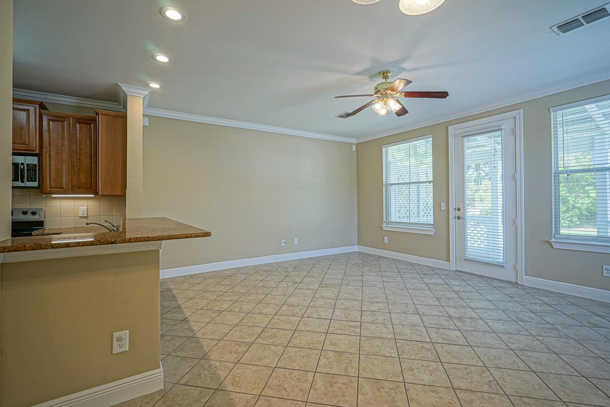 EAGLE BAY - Residential