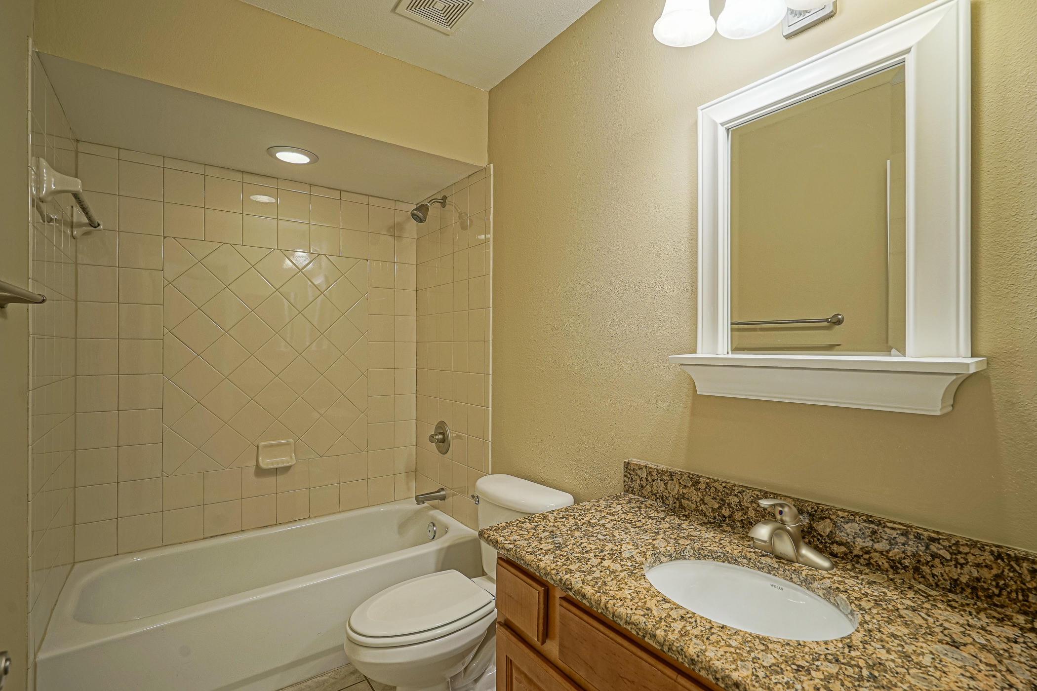 EAGLE BAY - Residential