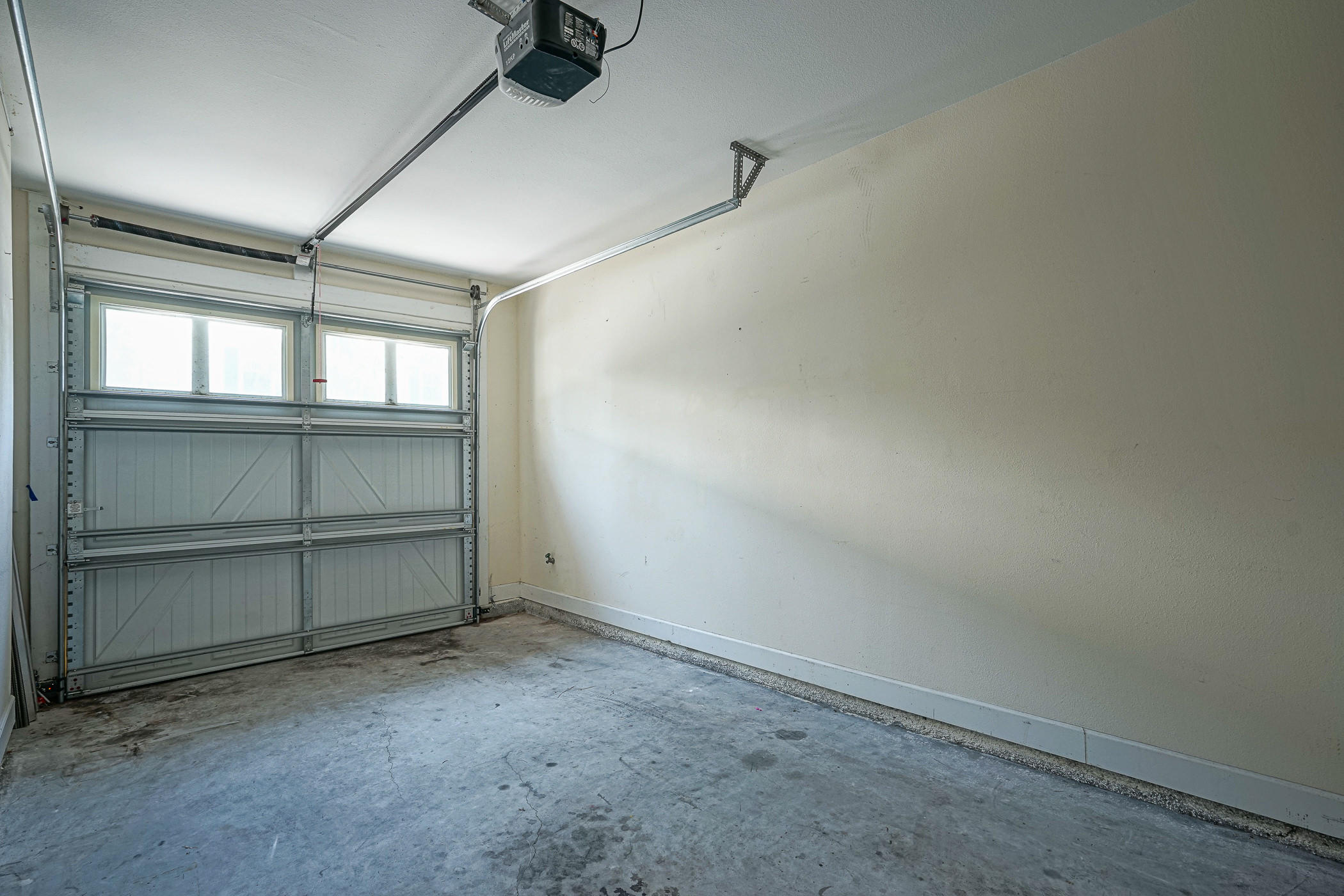 EAGLE BAY - Residential