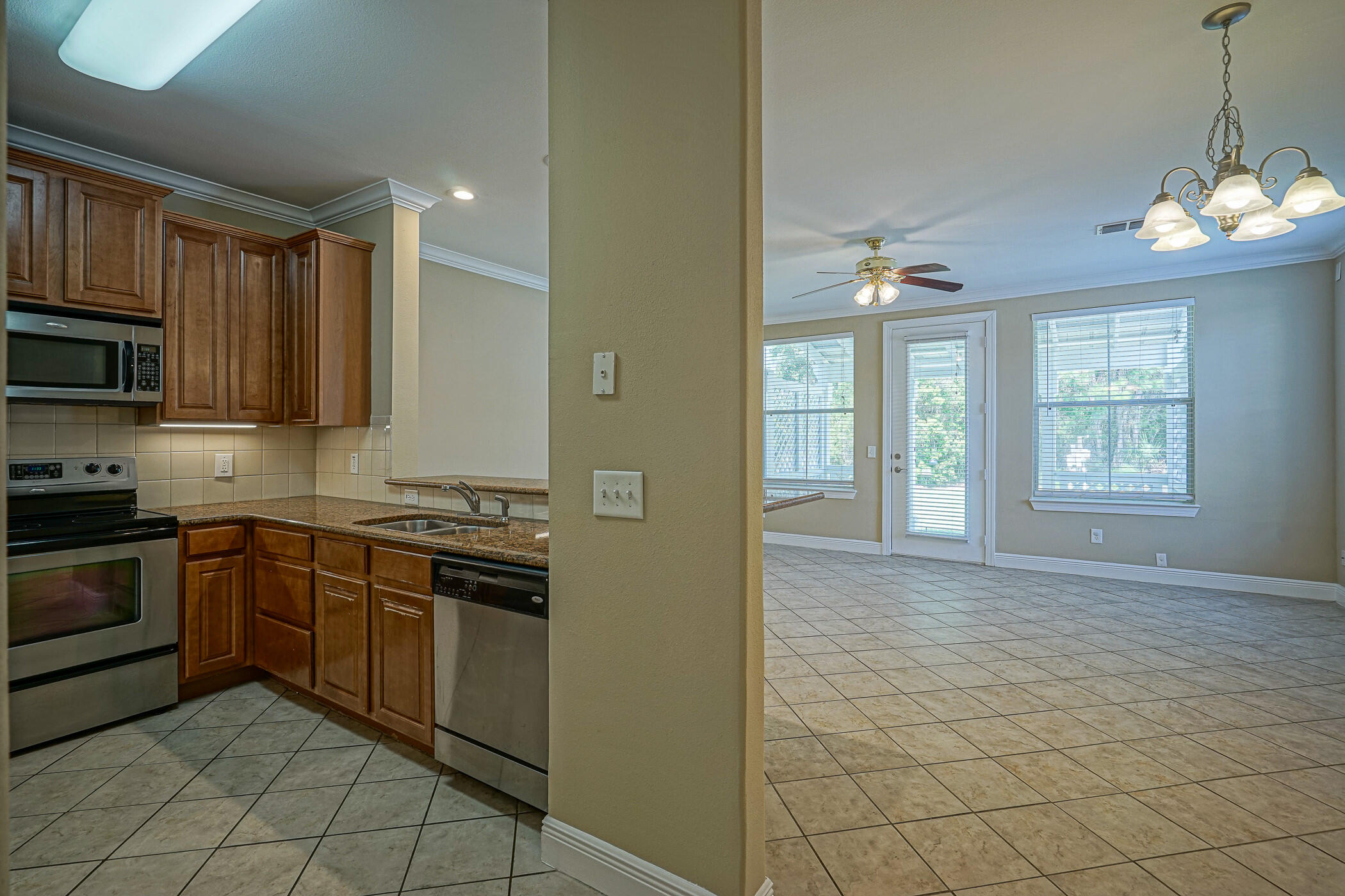 EAGLE BAY - Residential