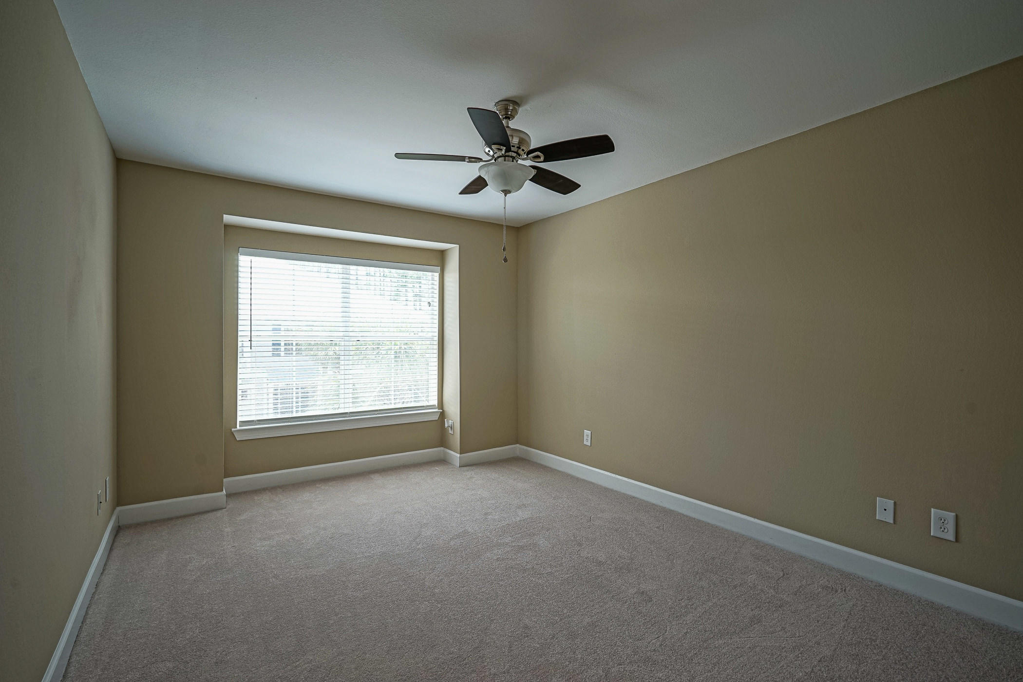 EAGLE BAY - Residential