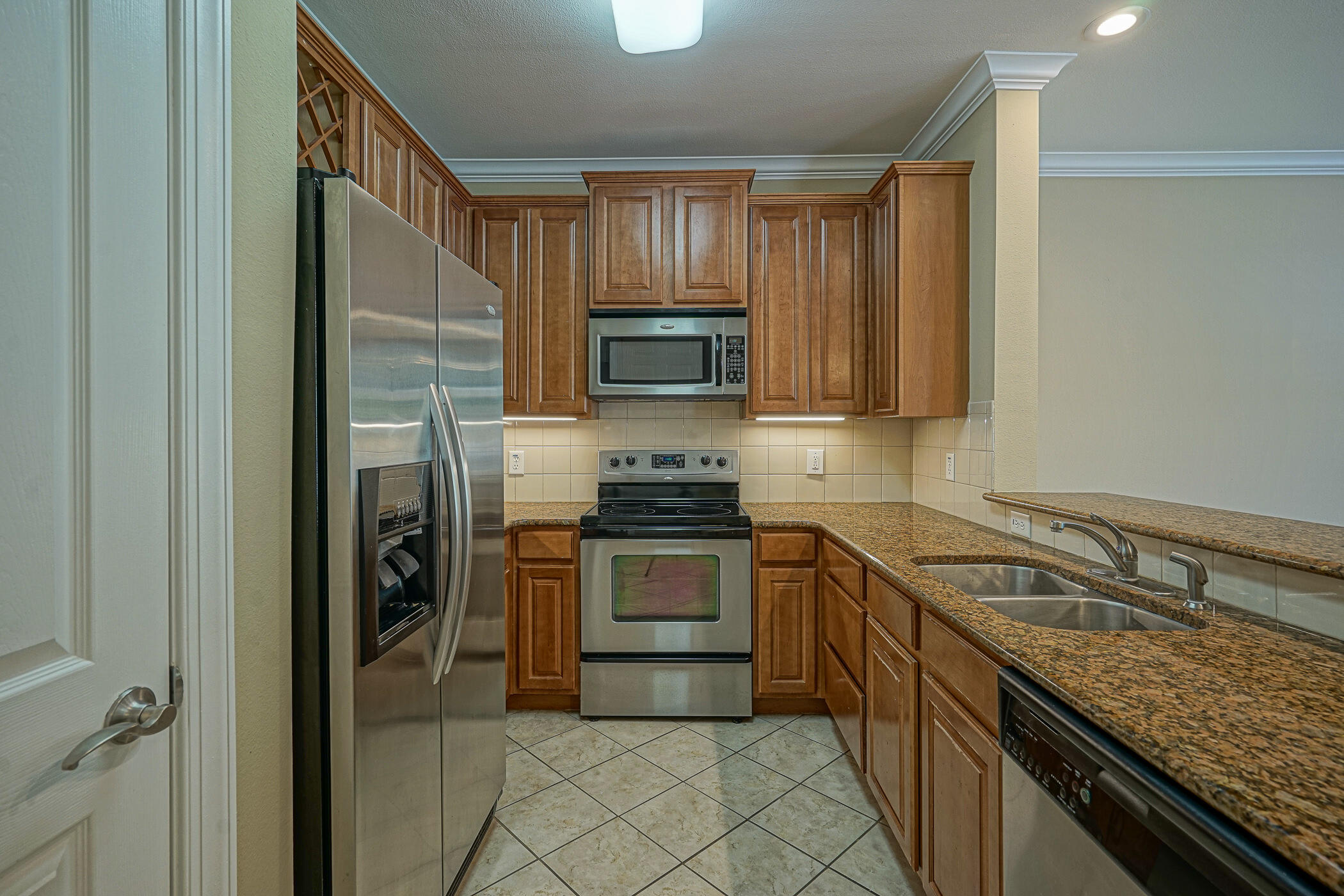 EAGLE BAY - Residential