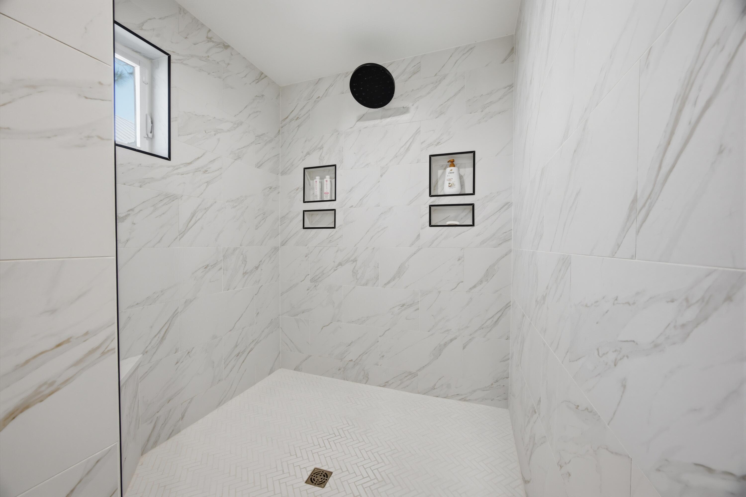 HIDDEN GROVE - Residential