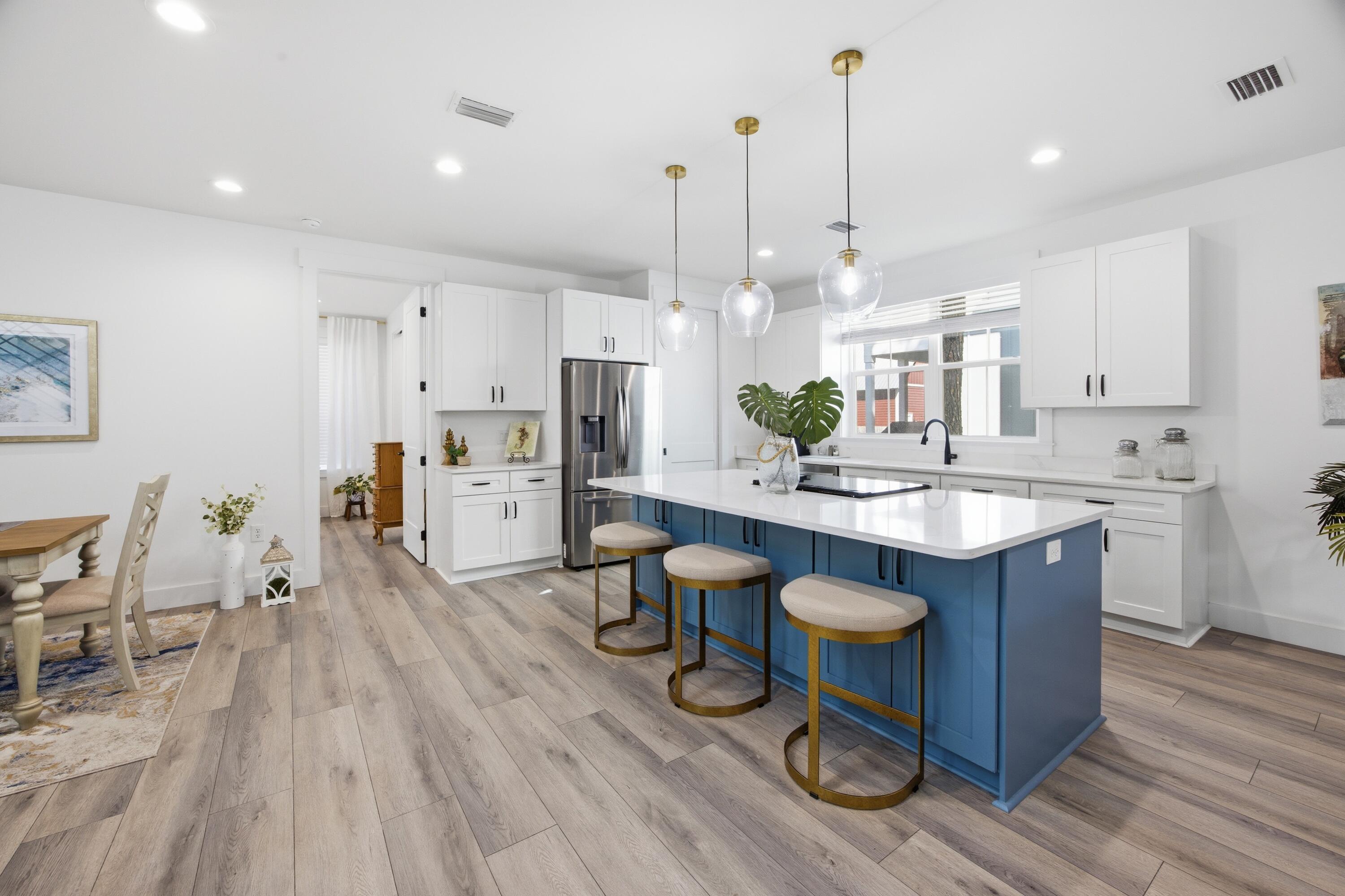 HIDDEN GROVE - Residential