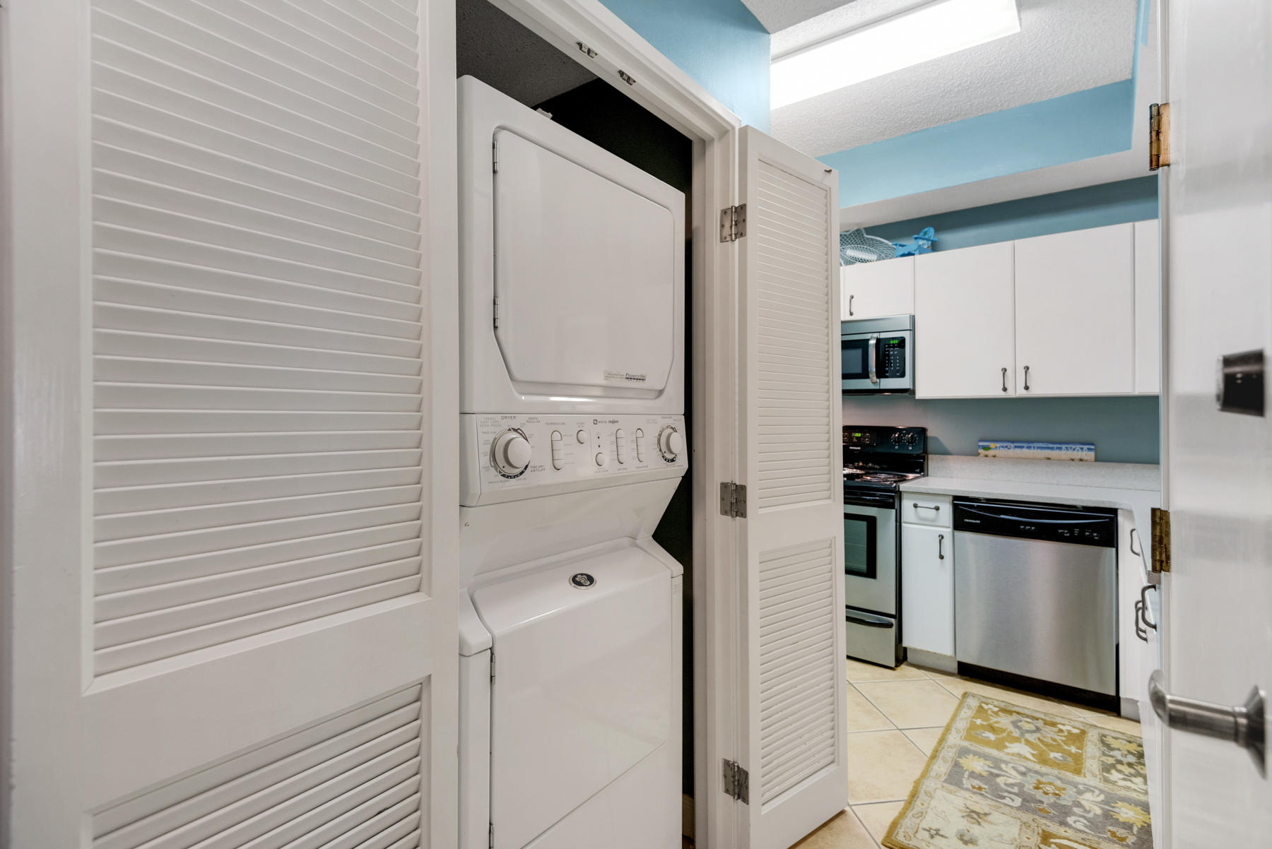 SUMMIT AT TOPS'L (THE) - Residential