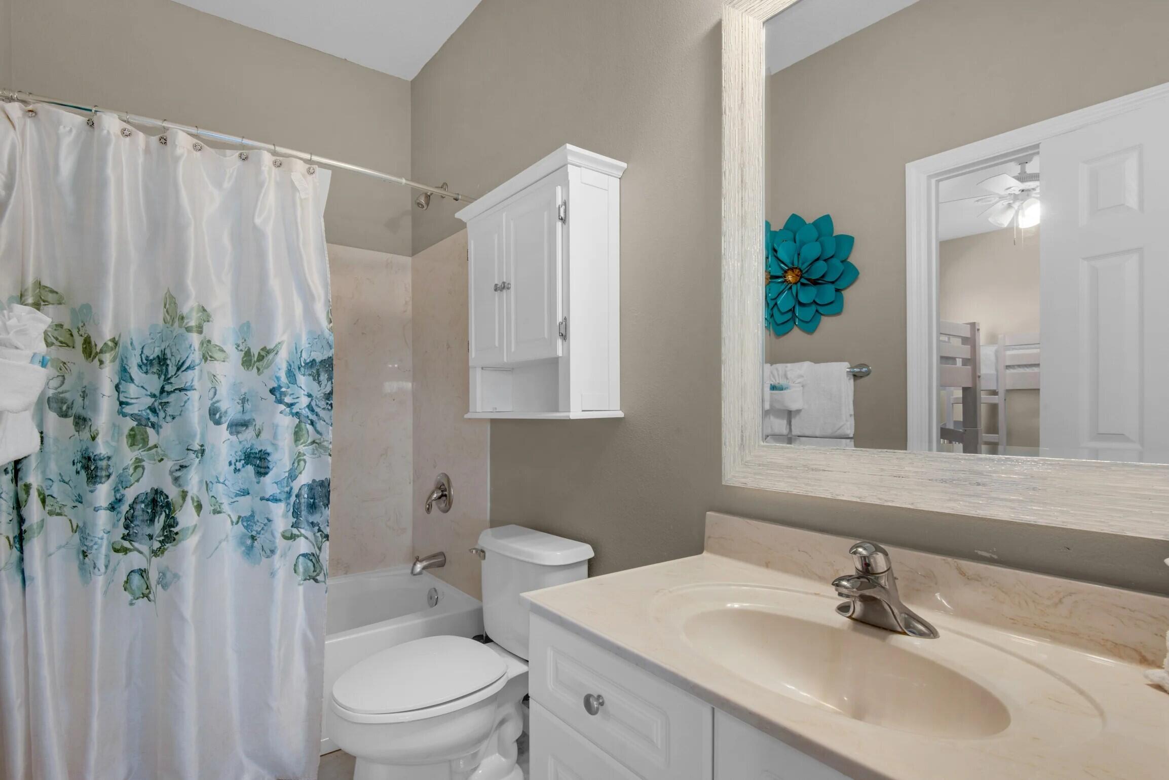 BEACH POINTE - Residential