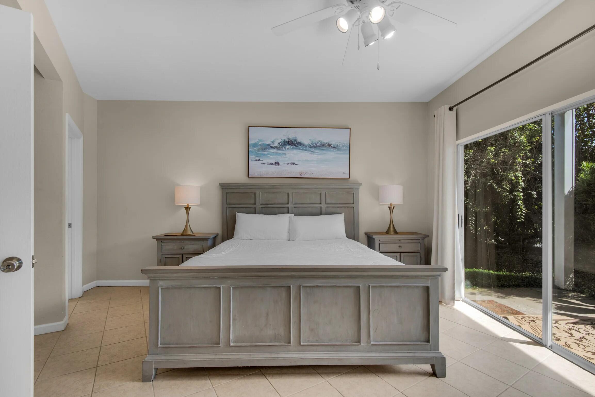BEACH POINTE - Residential
