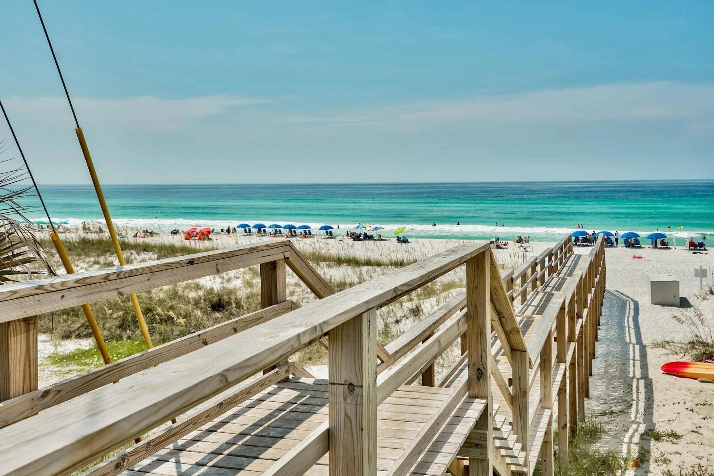 BEACH POINTE - Residential