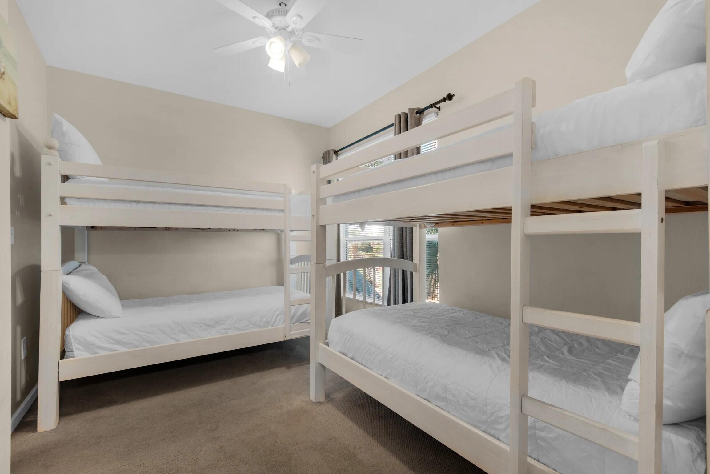 BEACH POINTE - Residential