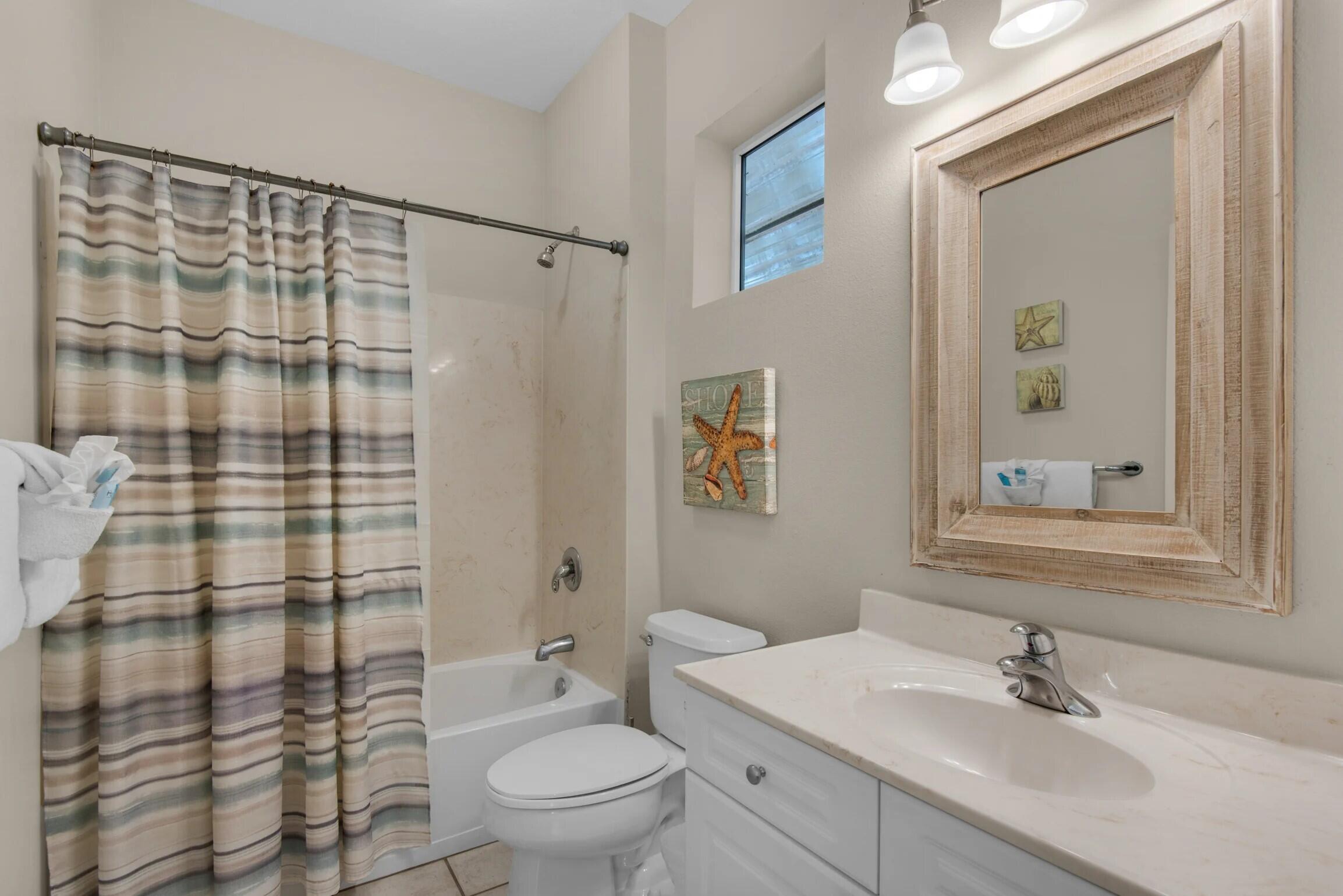 BEACH POINTE - Residential