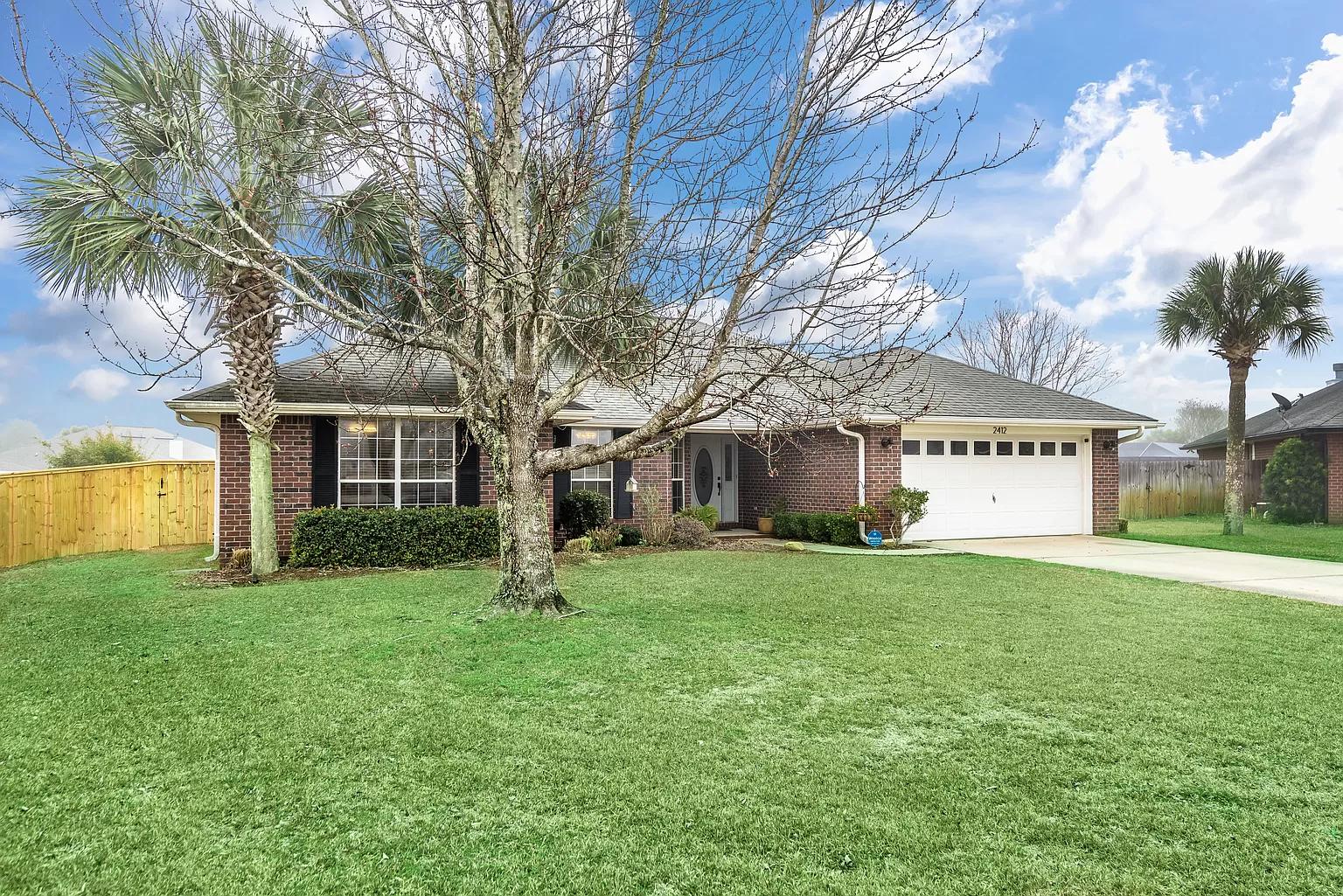 CREETWOOD PLACE - Residential