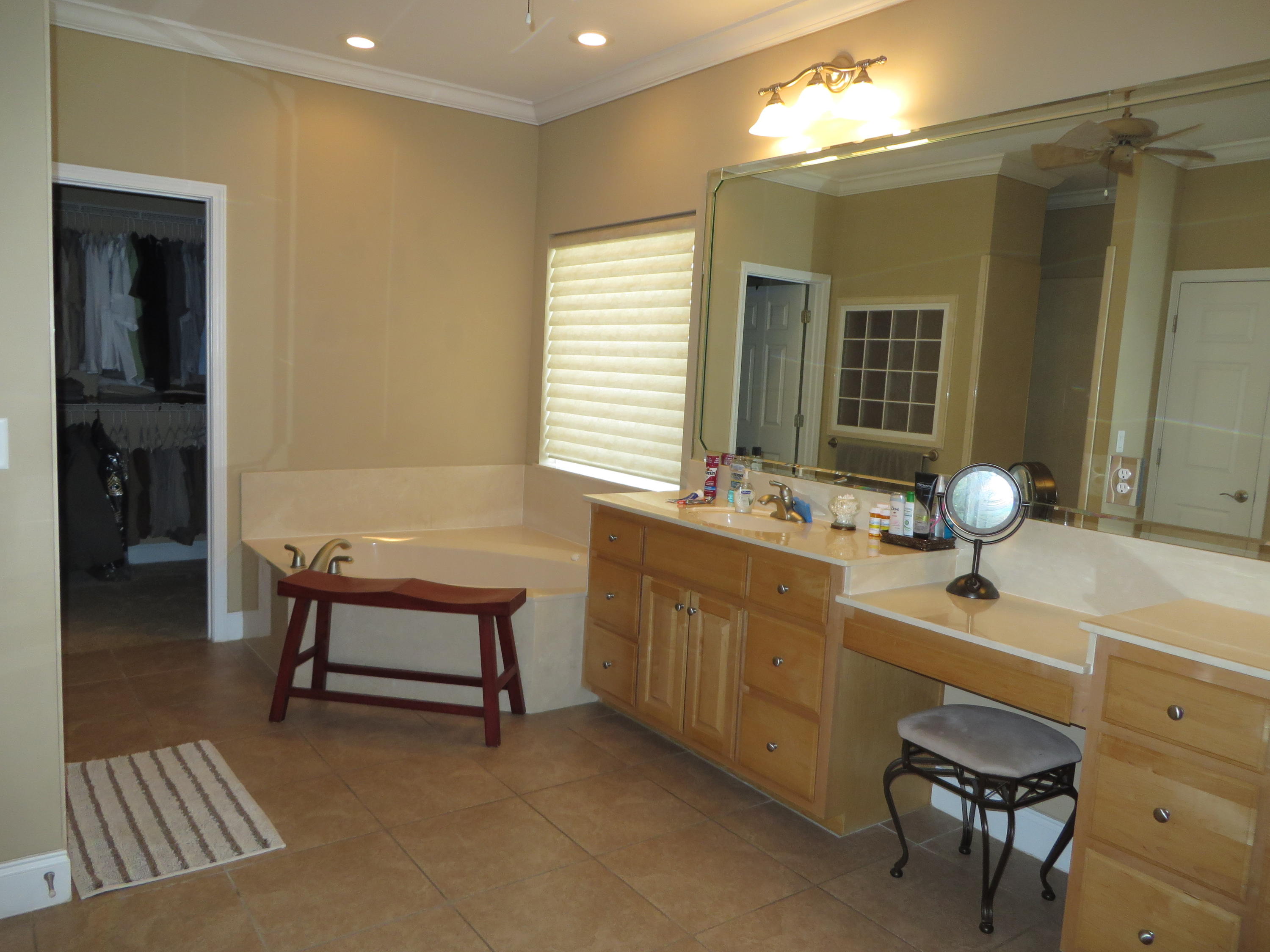 BAYSHORE PLACE PH 5 - Residential