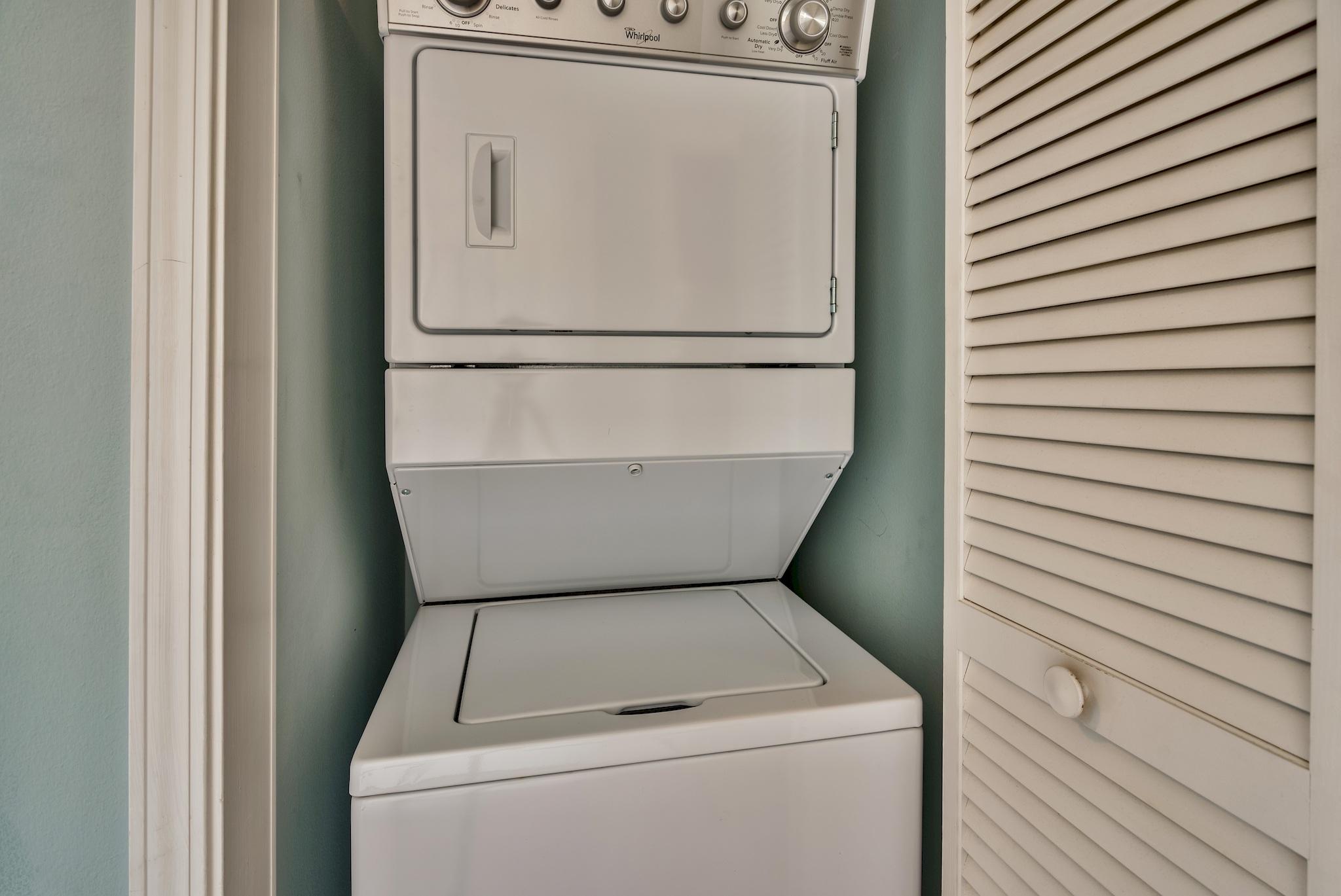 Laketown Wharf - Residential