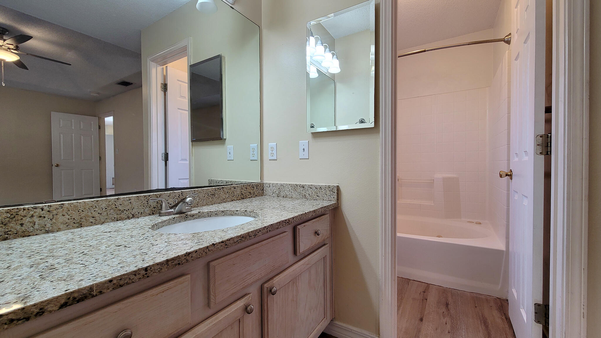 SCRANTON ESTATES - Residential