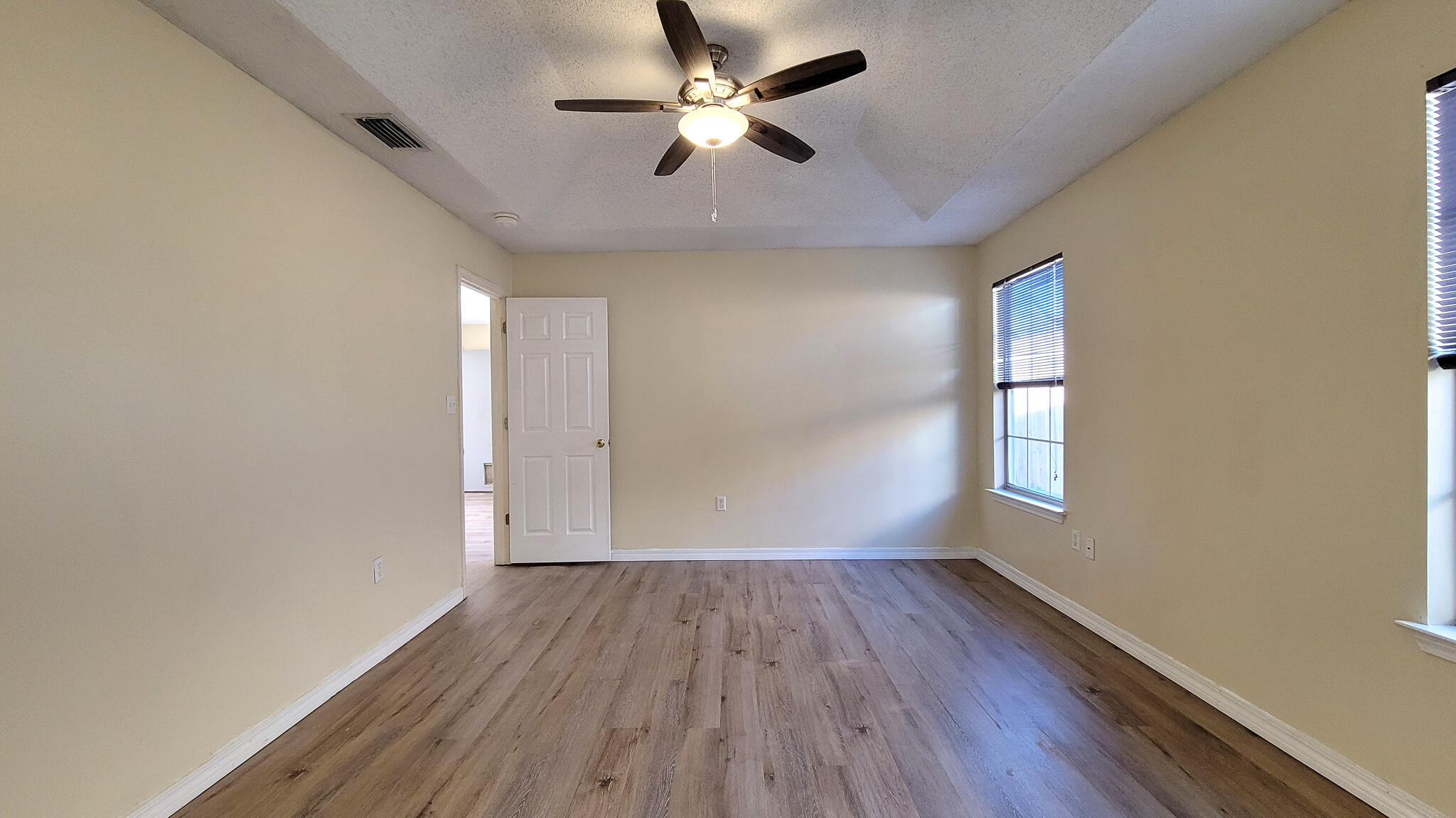 SCRANTON ESTATES - Residential