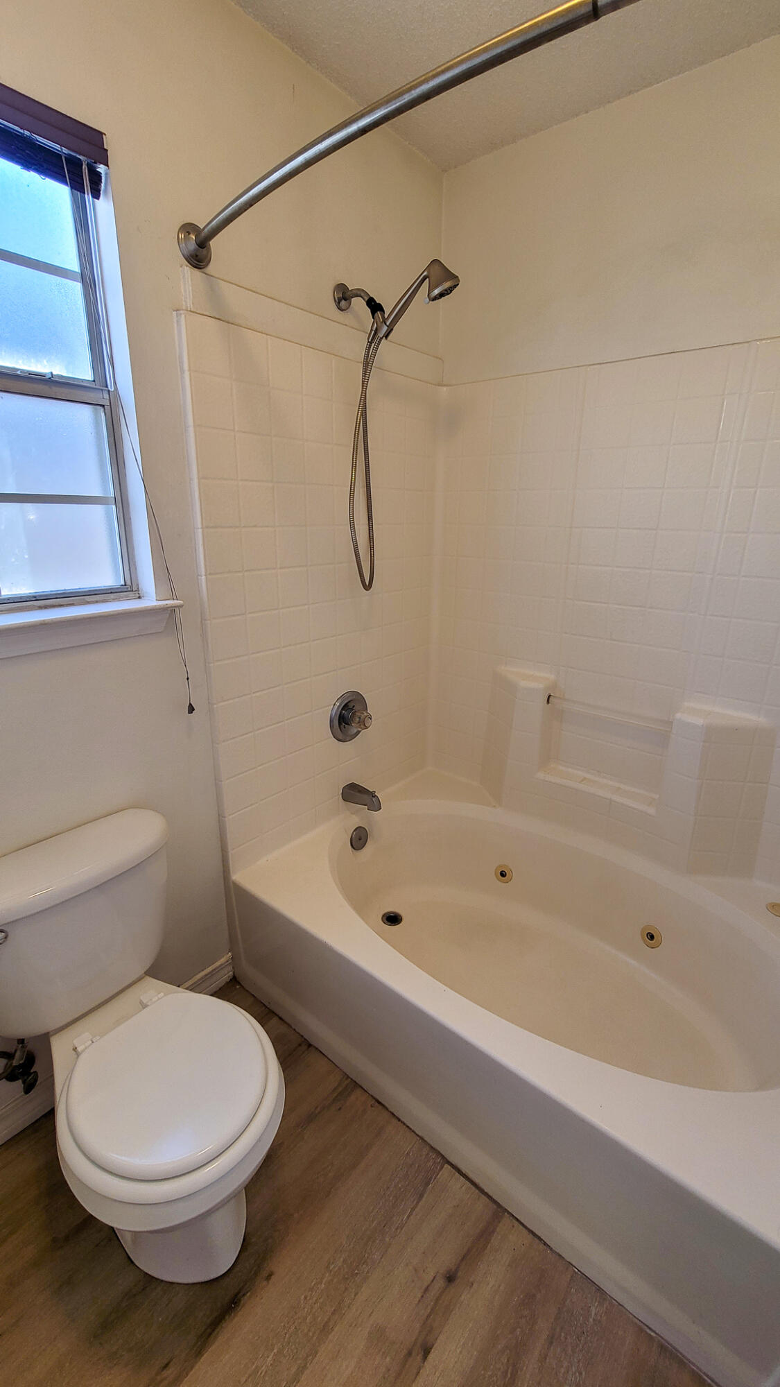 SCRANTON ESTATES - Residential