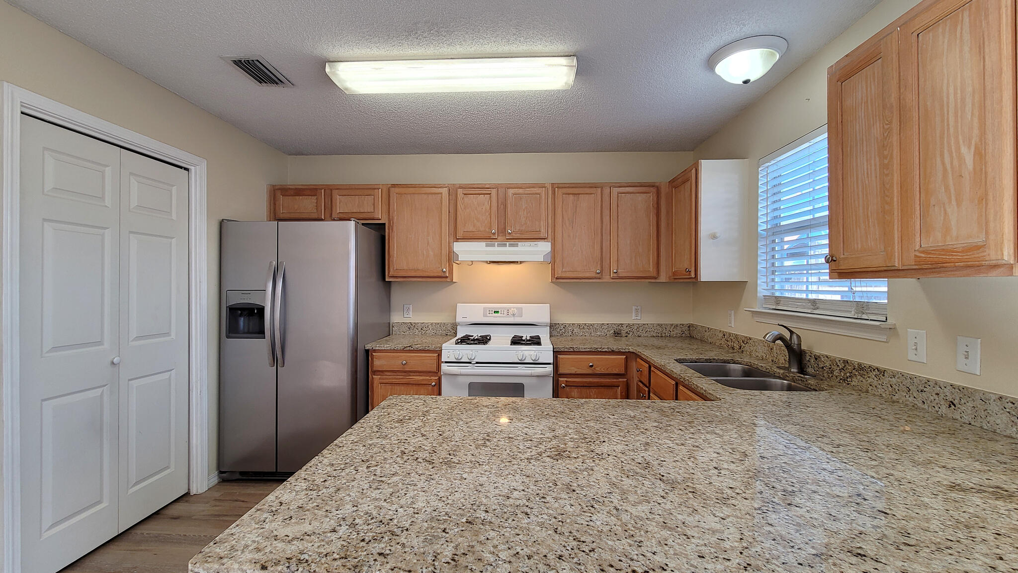 SCRANTON ESTATES - Residential