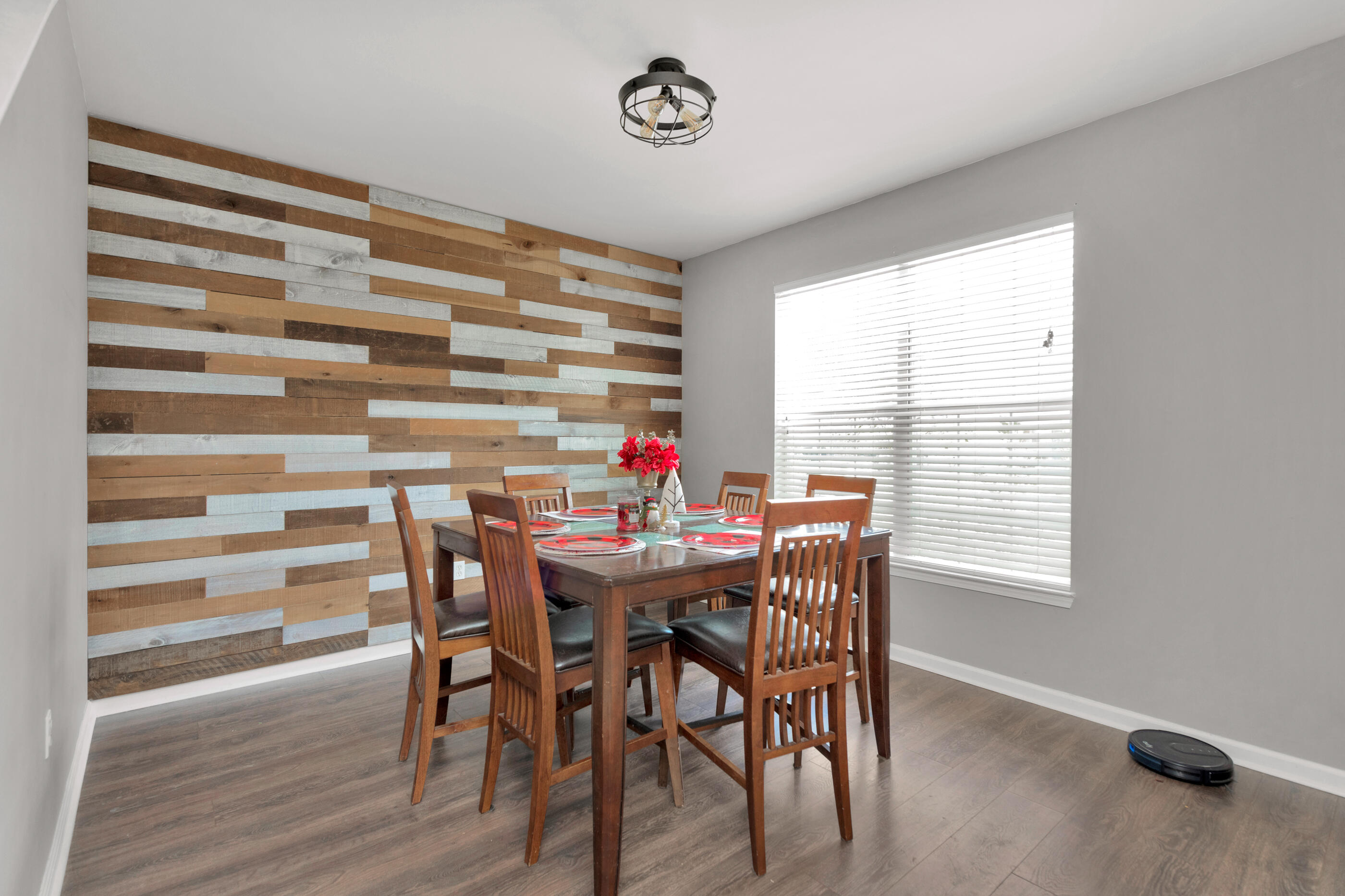 SANDY RIDGE ESTATES - Residential