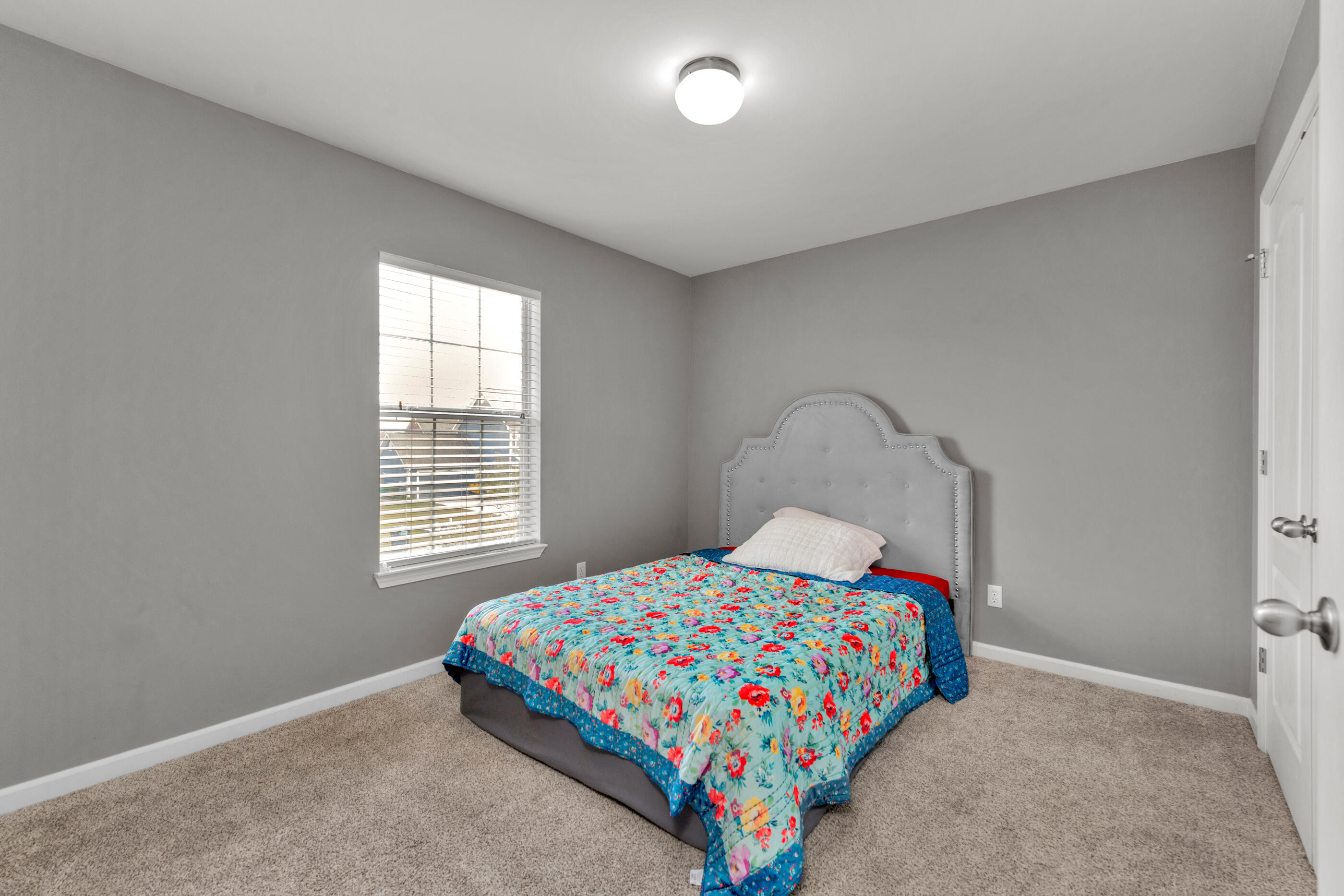 SANDY RIDGE ESTATES - Residential