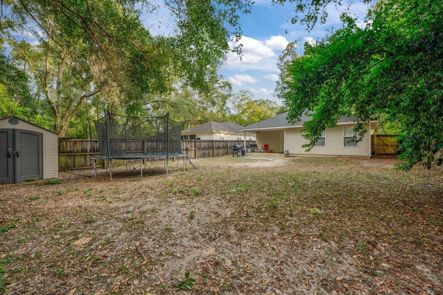 MORRIS ADDN TO CRESTVIEW - Residential Lease