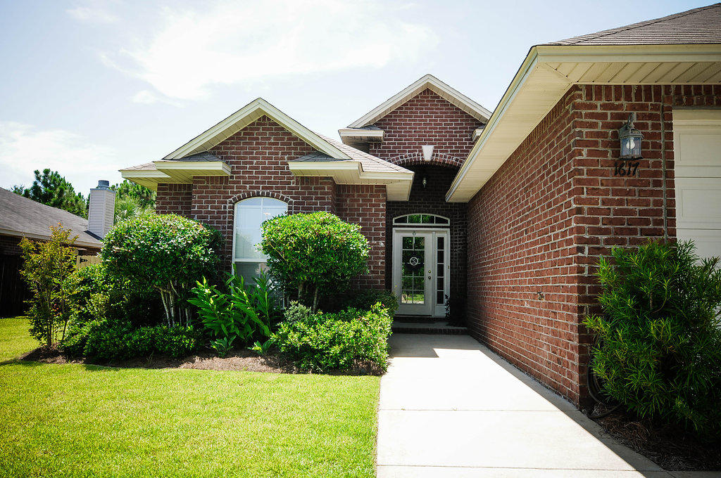 QUAYSIDE VILLAGE PH III - Residential