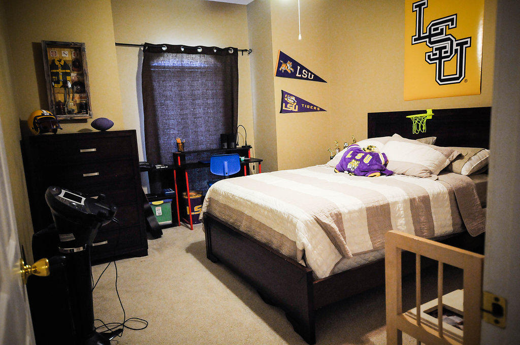 QUAYSIDE VILLAGE PH III - Residential