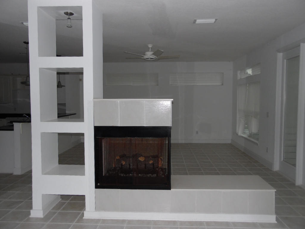 SPARKLING WATERS - Residential