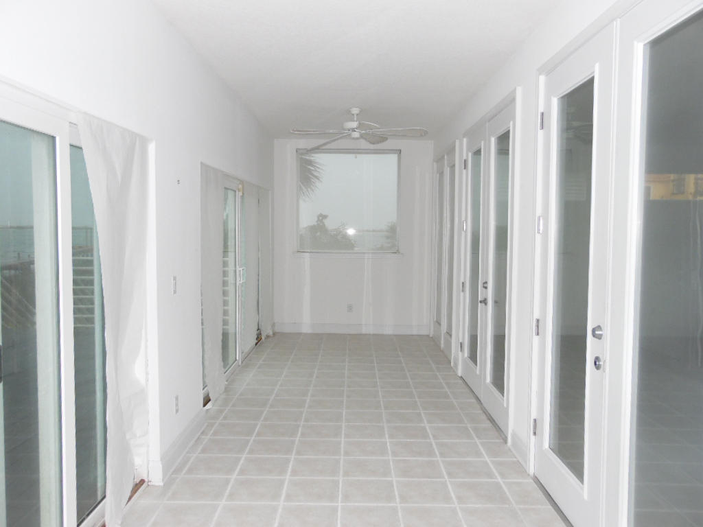 SPARKLING WATERS - Residential