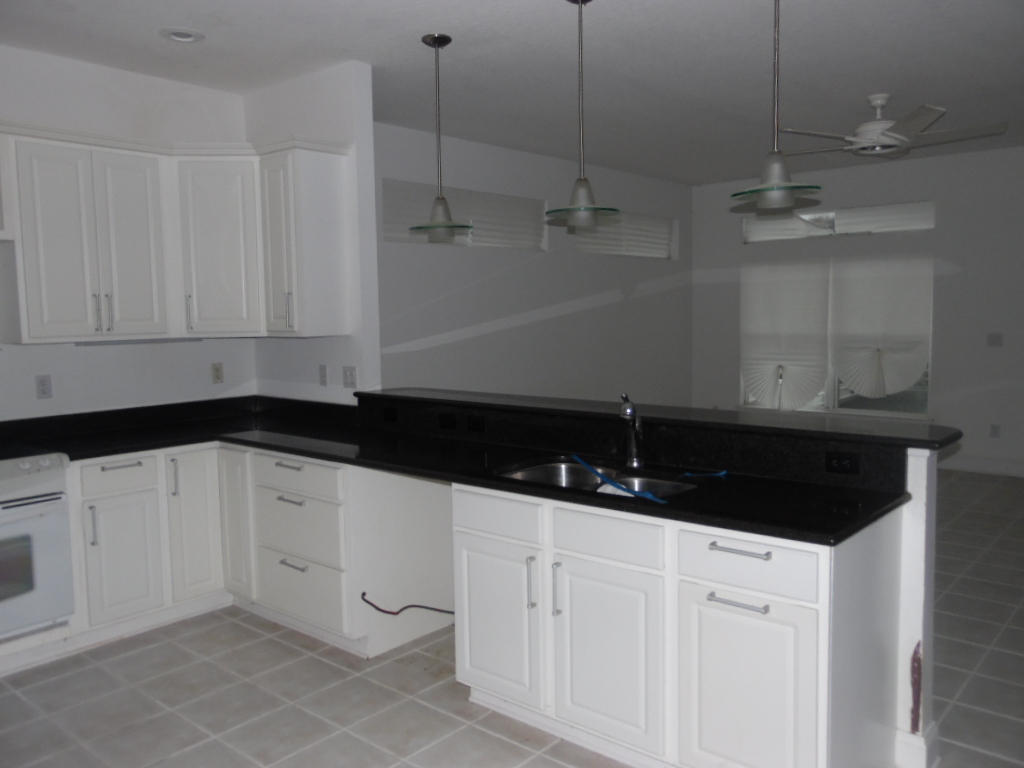 SPARKLING WATERS - Residential