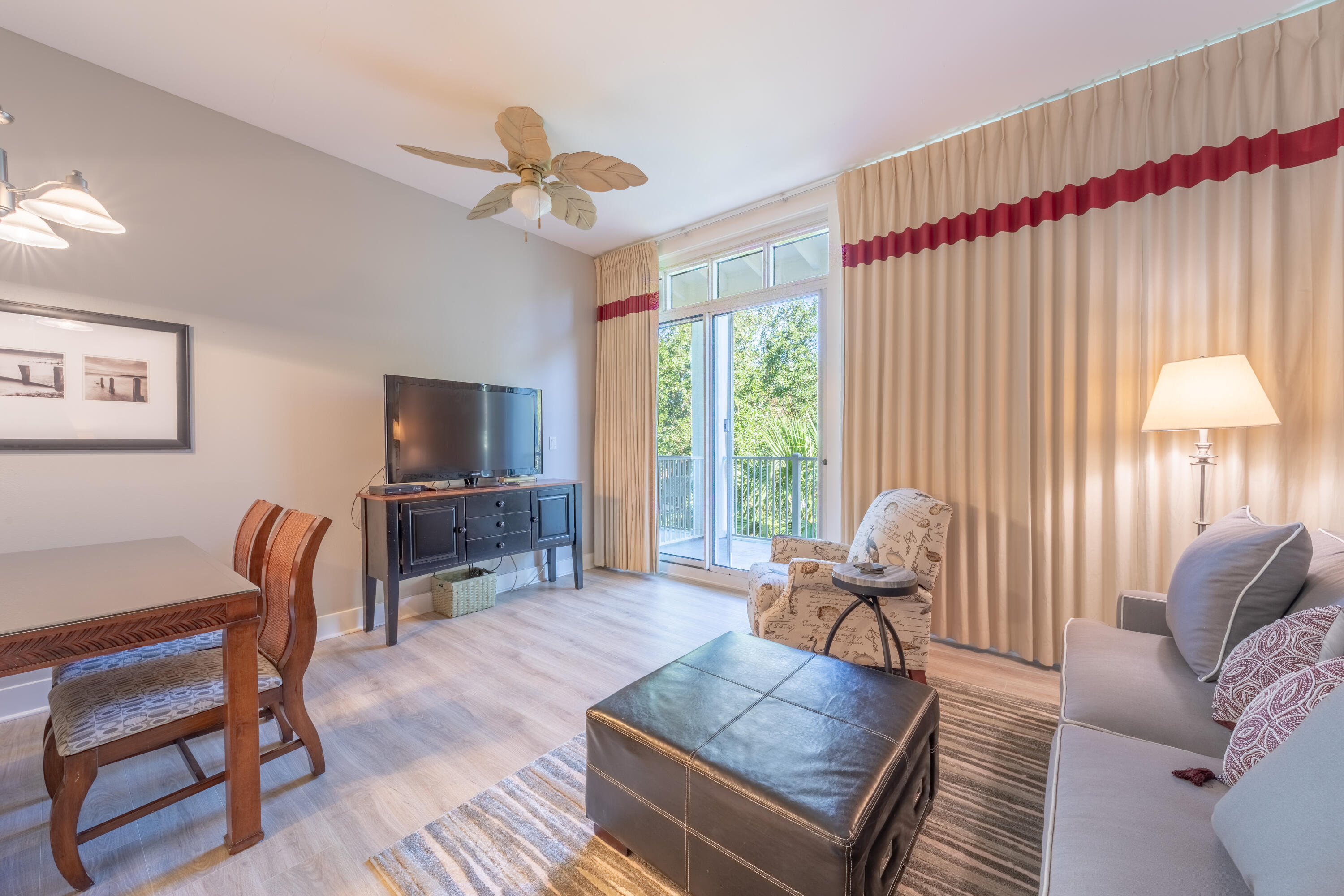 OBSERVATION POINT - Residential