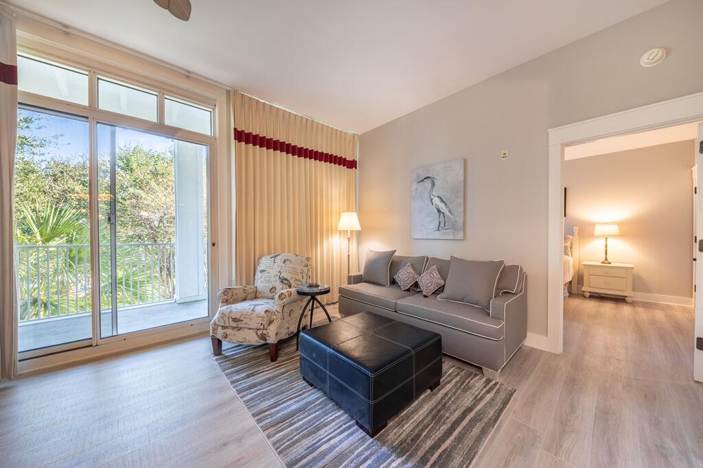 OBSERVATION POINT - Residential