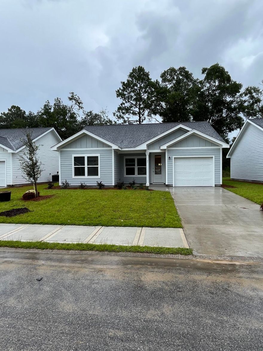 Brand new construction in the heart of Freeport!.   Less than 5 minute drive  to Publix and many Freeport amenities.    Schedule your tour now!    This property won't last!