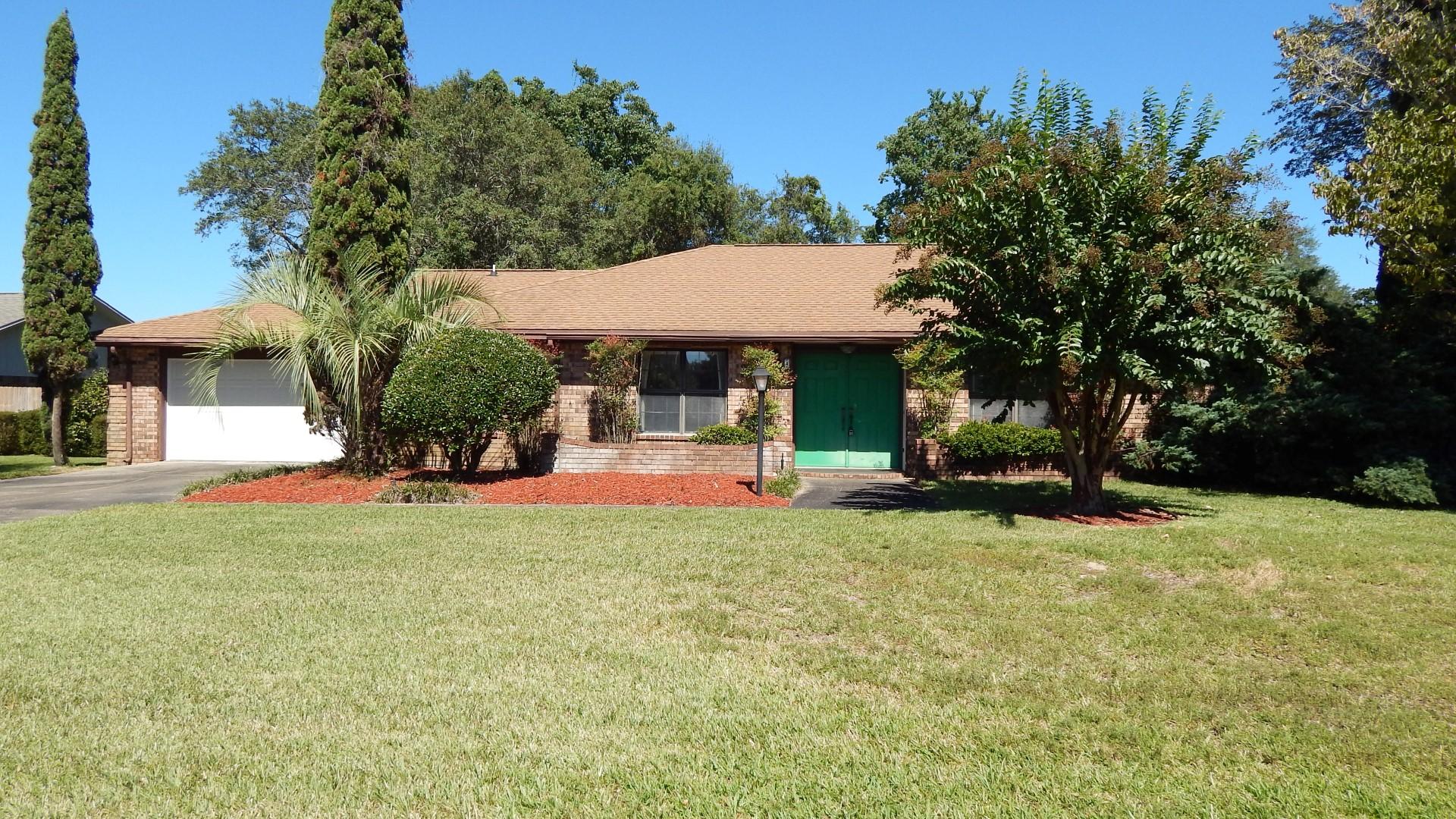 LAKE LORRAINE ESTATES 3 - Residential