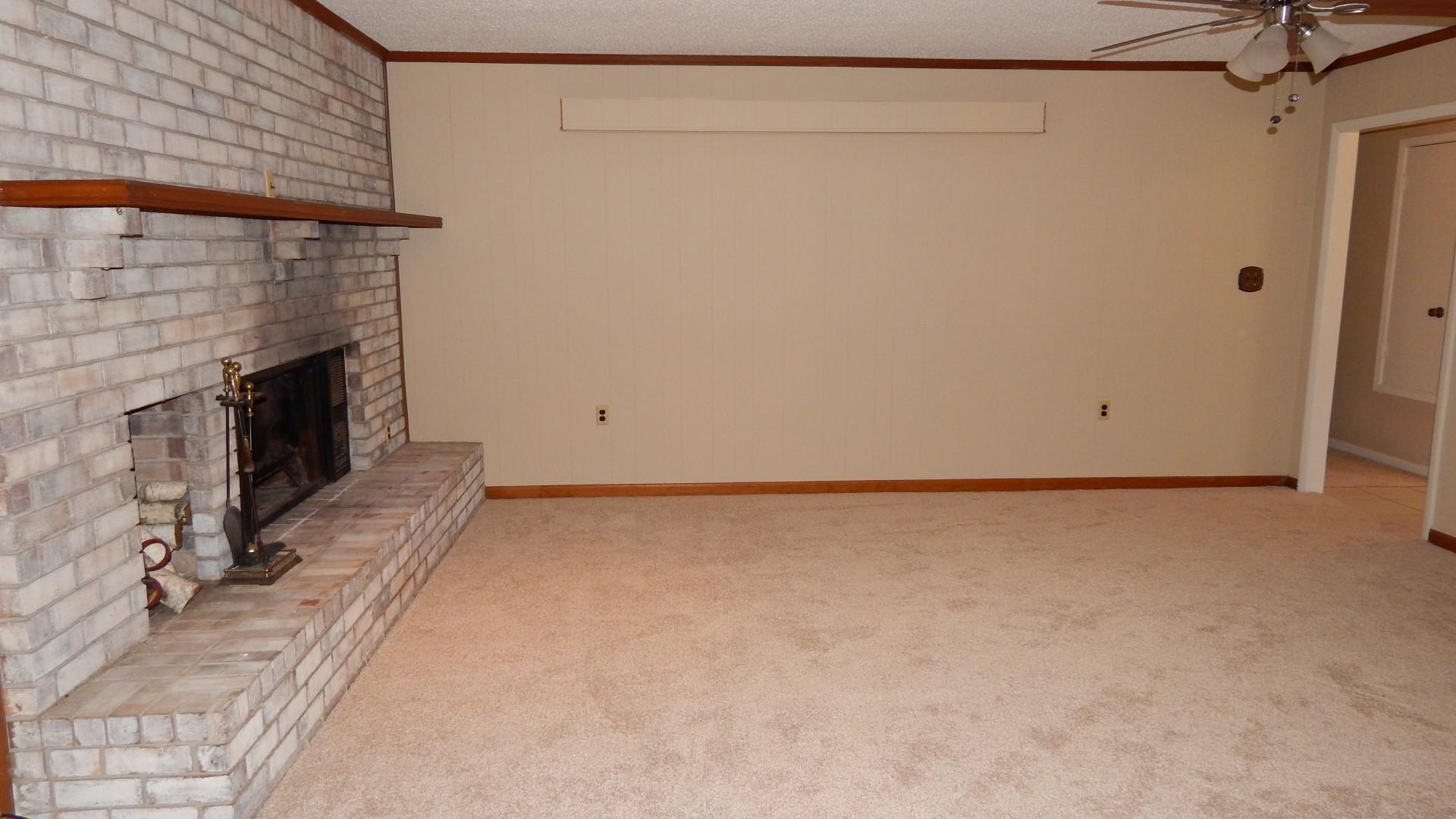 LAKE LORRAINE ESTATES 3 - Residential