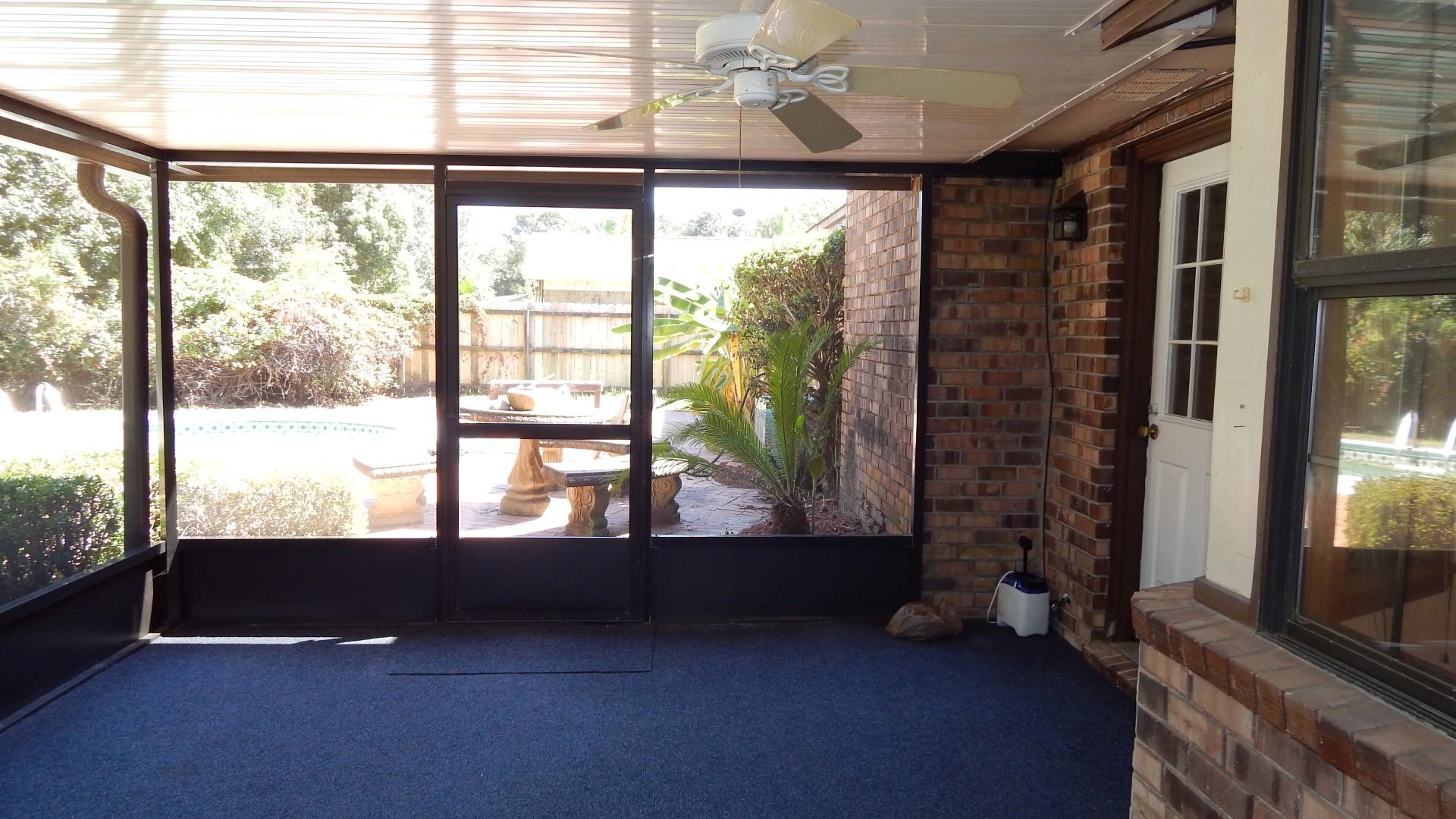 LAKE LORRAINE ESTATES 3 - Residential