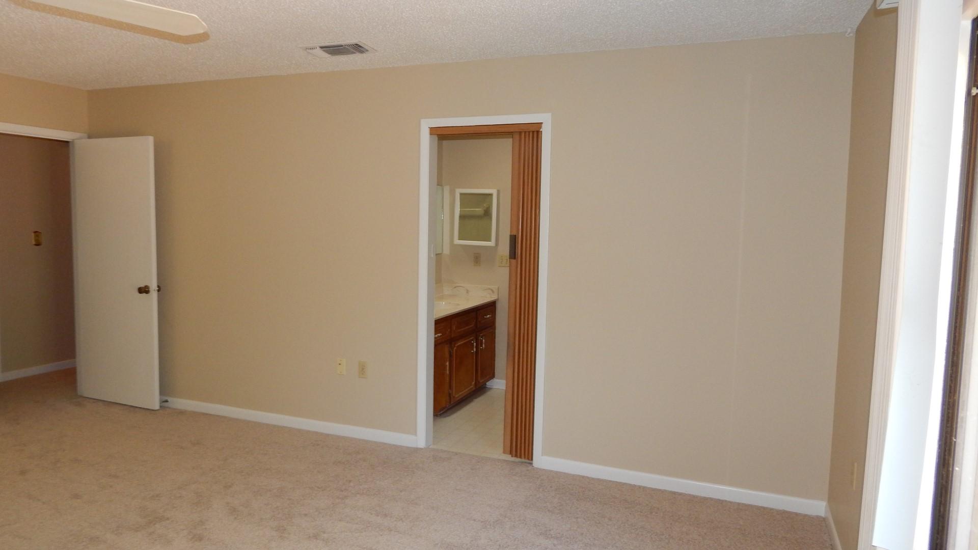 LAKE LORRAINE ESTATES 3 - Residential