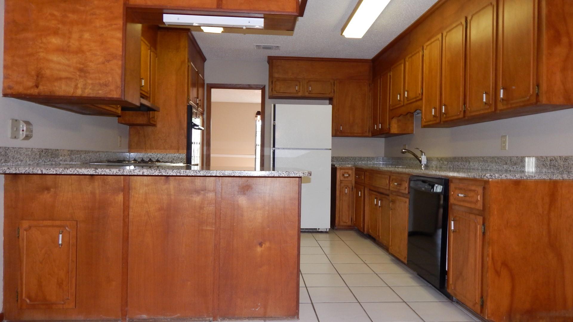 LAKE LORRAINE ESTATES 3 - Residential