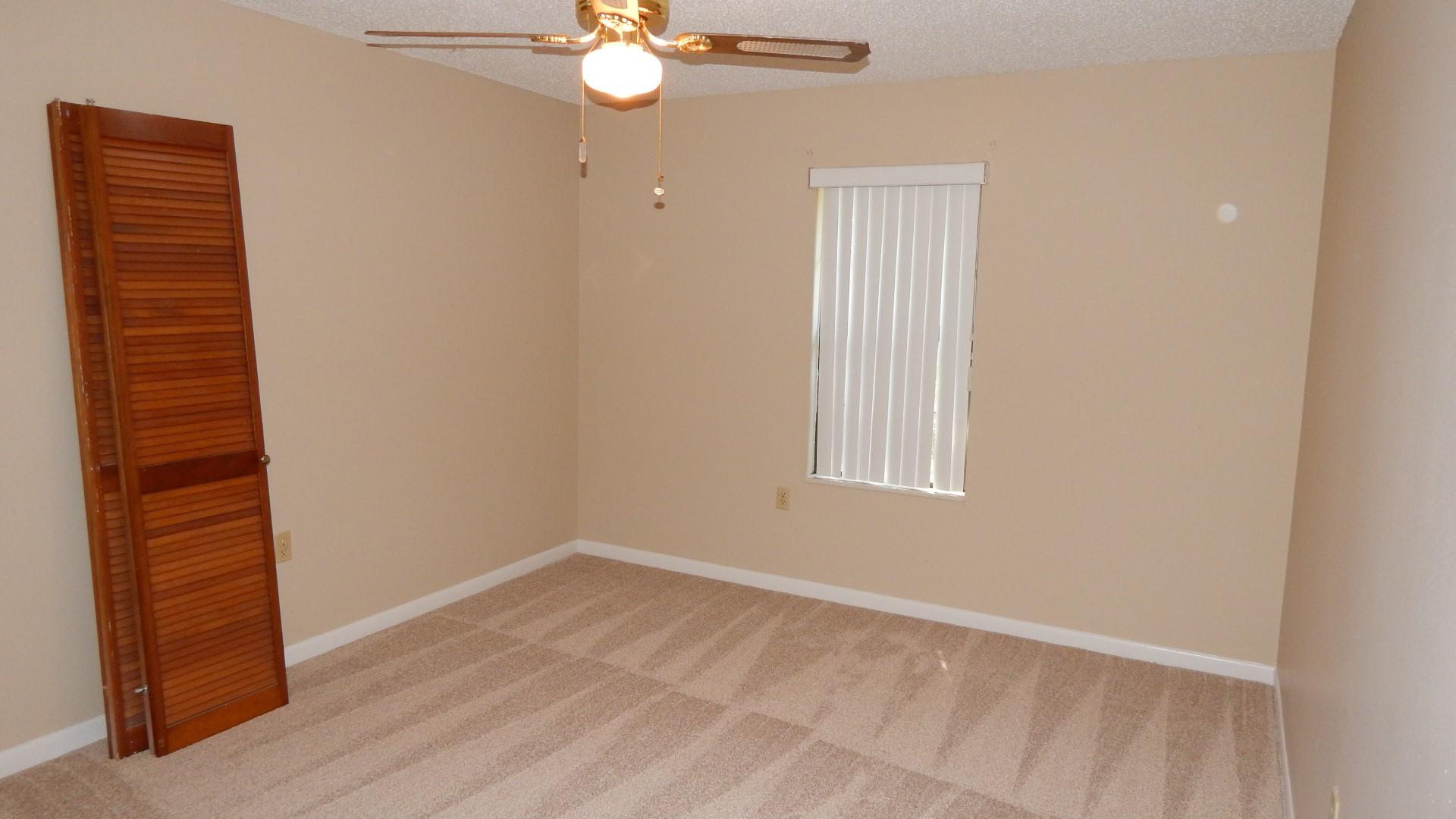 LAKE LORRAINE ESTATES 3 - Residential